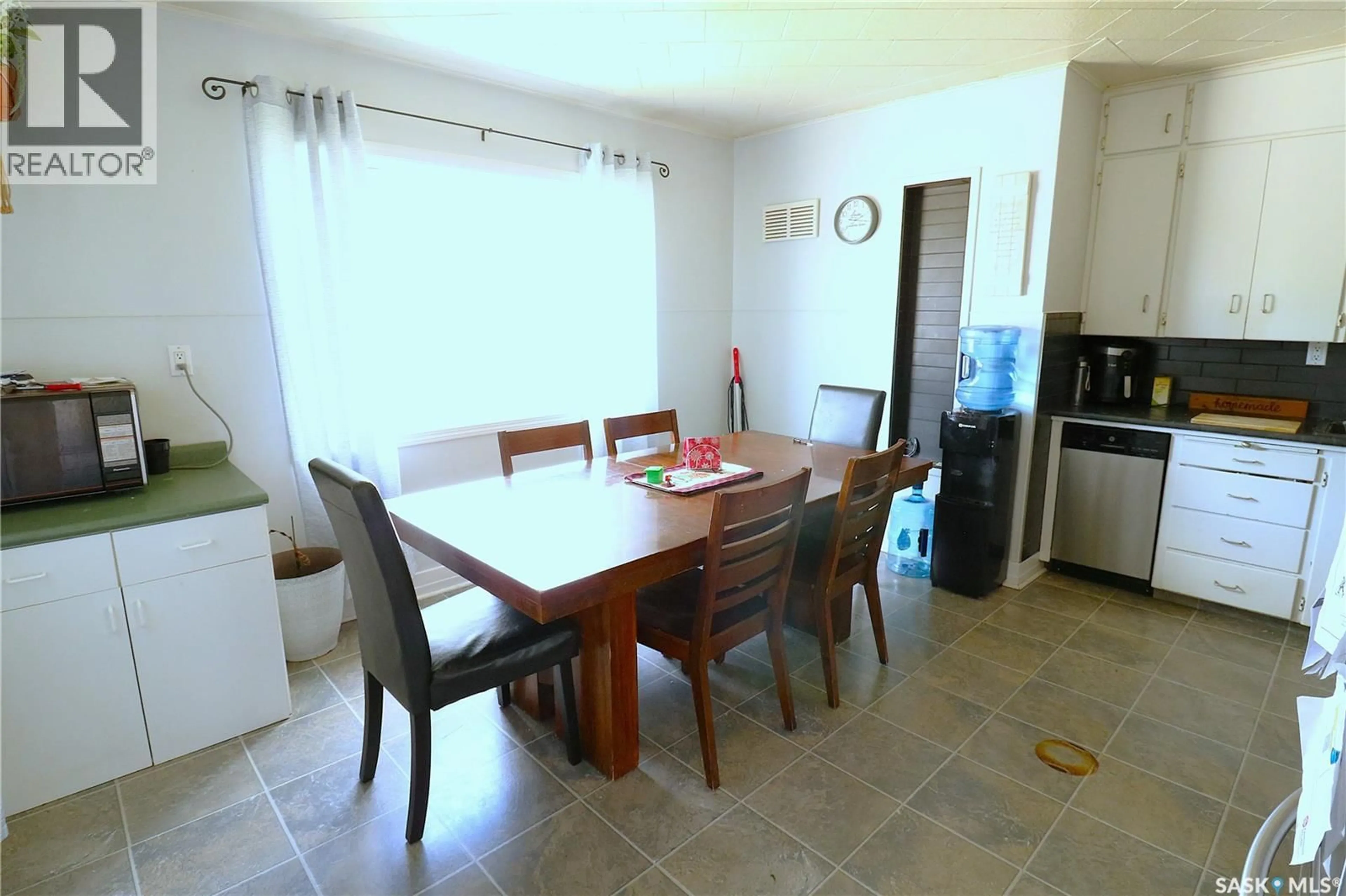 Dining room, ceramic/tile floor for 111 HENDERSON STREET, Grayson Saskatchewan S0A1E0