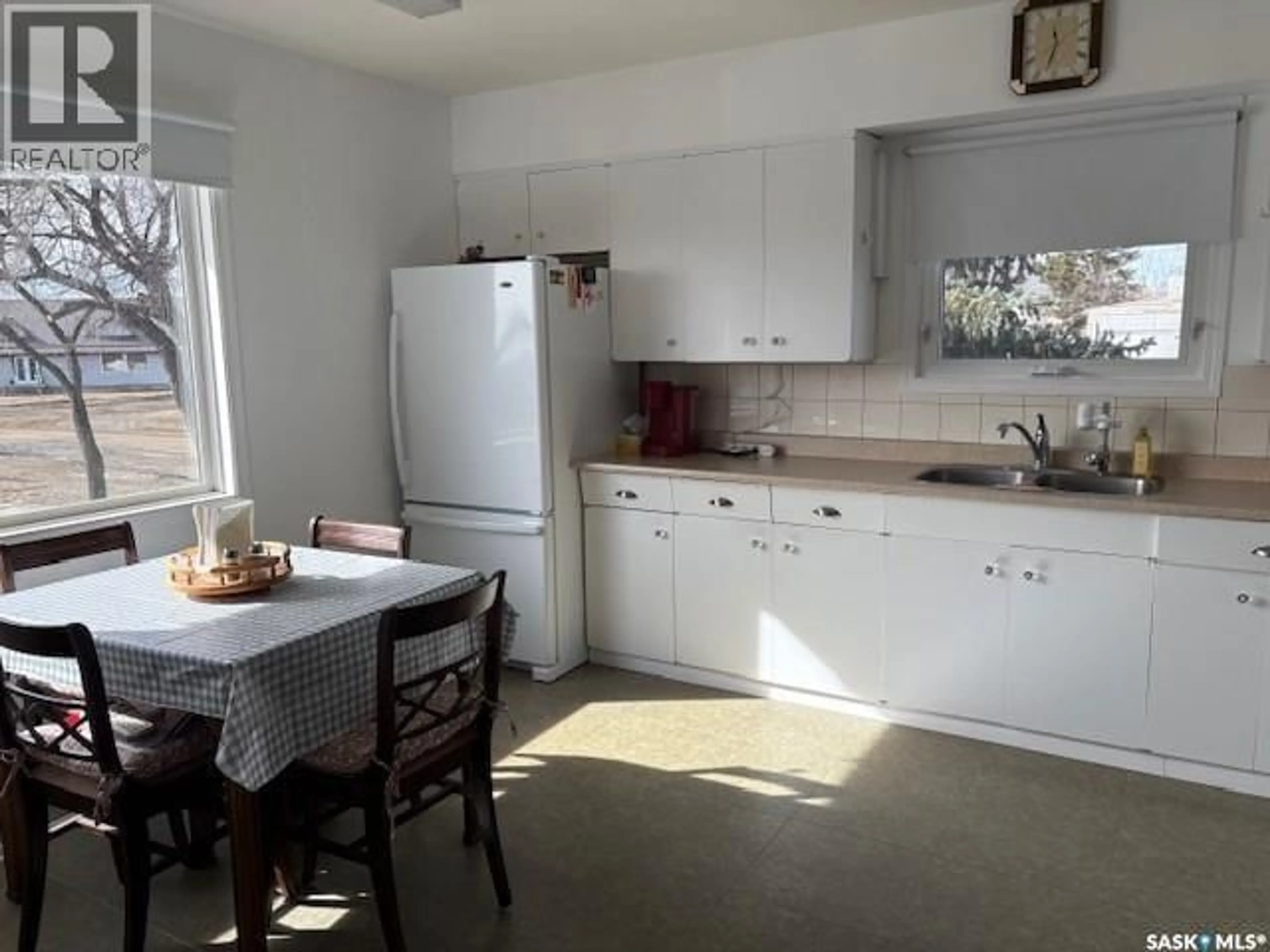 Standard kitchen, ceramic/tile floor for 211 THRONE STREET, Sceptre Saskatchewan S0N2H0