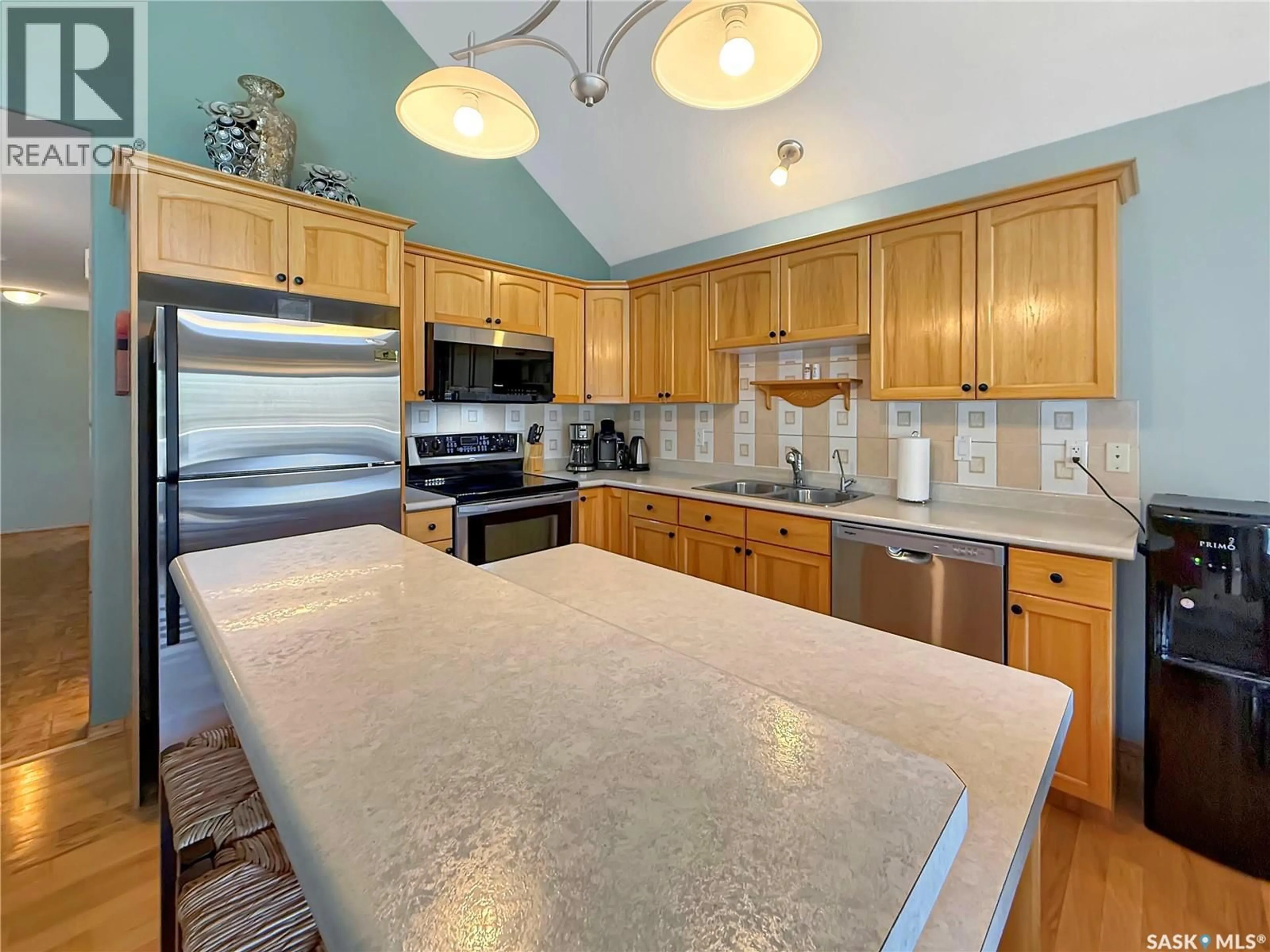 Open concept kitchen, ceramic/tile floor for 10 SUNSET WAY, Candle Lake Saskatchewan S0J3E0