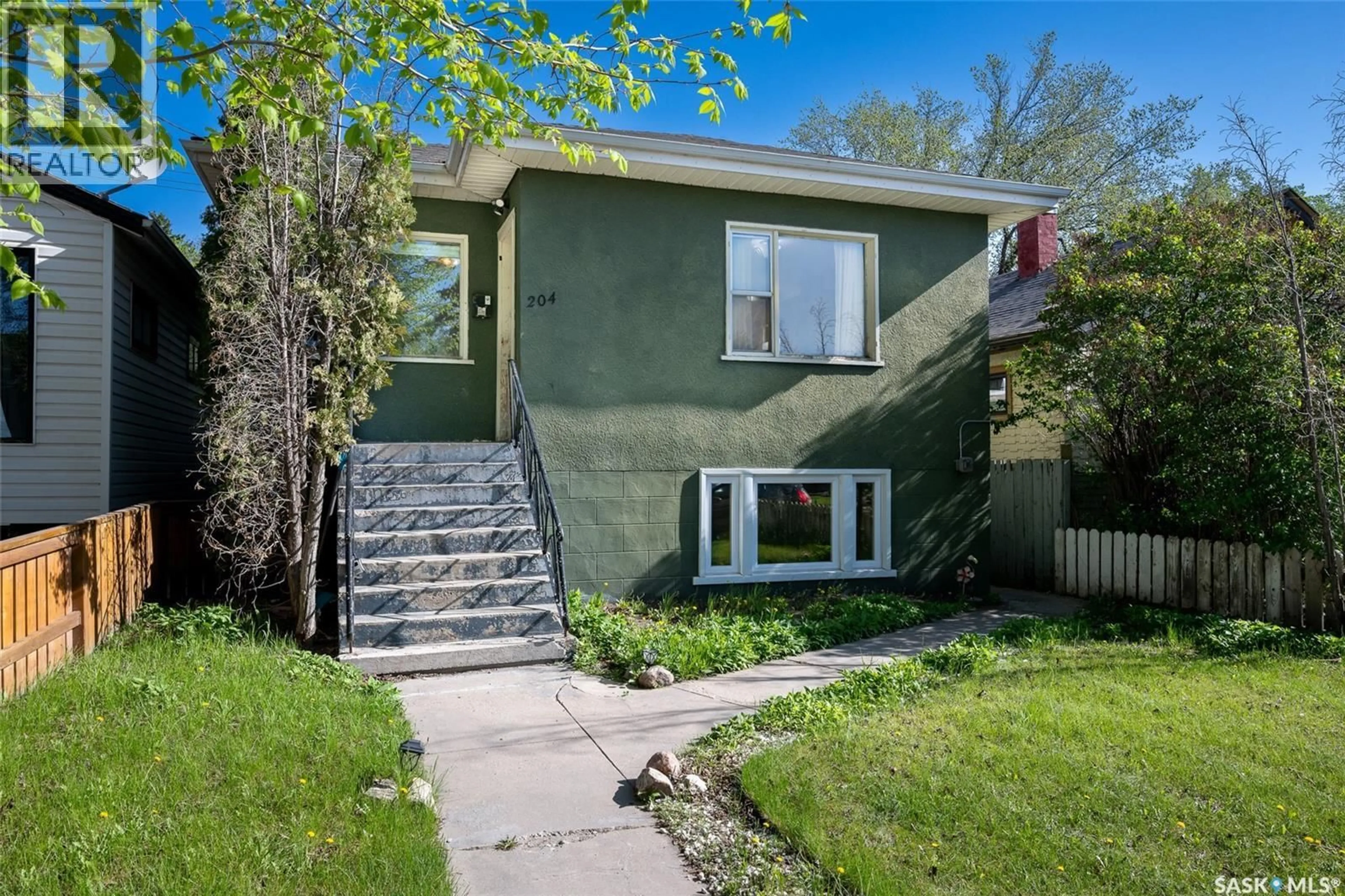 Unknown for 204 25TH STREET, Saskatoon Saskatchewan S7L0C4