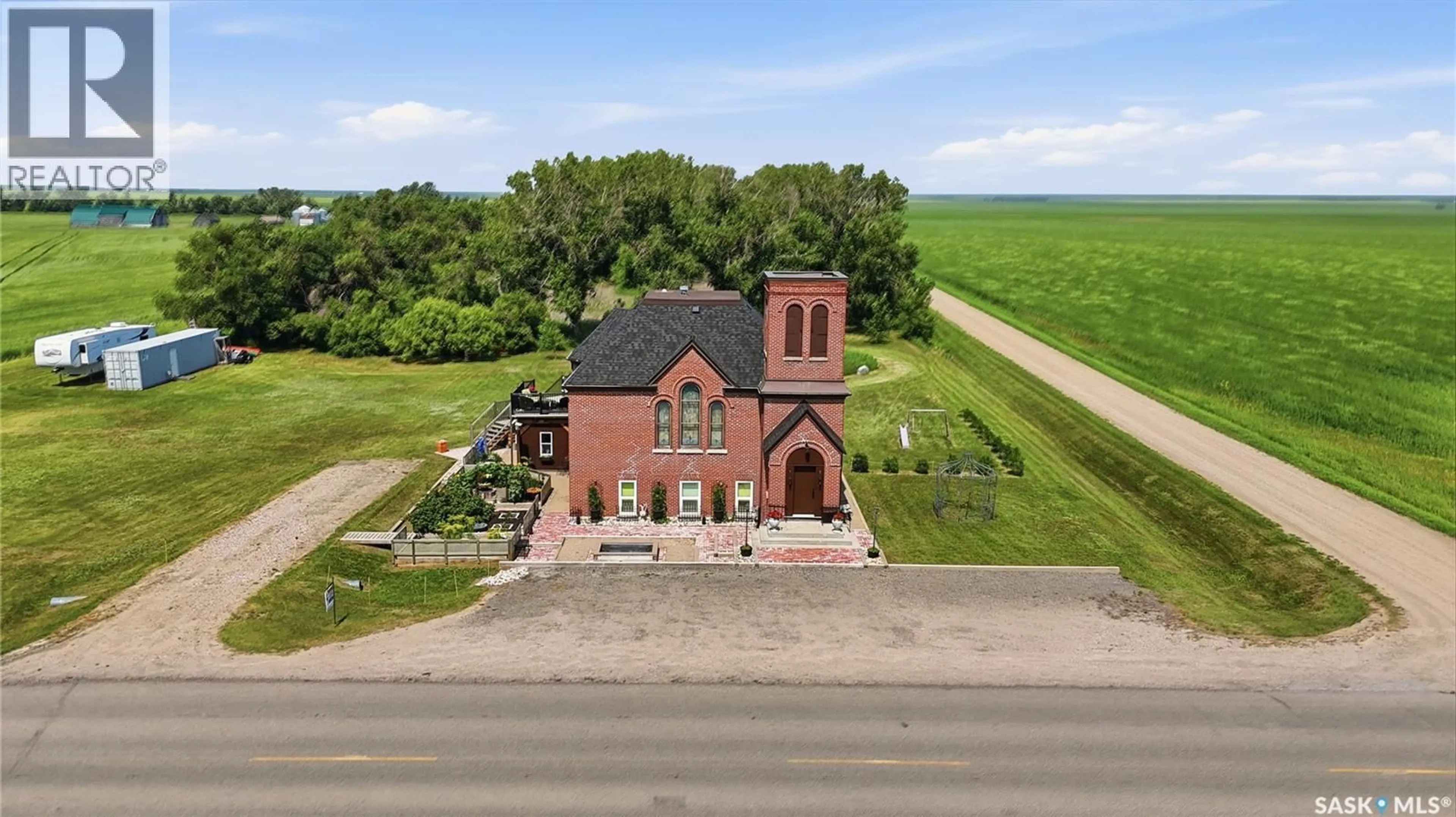 A pic from outside/outdoor area/front of a property/back of a property/a pic from drone, building for MICKLEBOROUGH ACREAGE, Lumsden Rm No. 189 Saskatchewan S4P2Z1