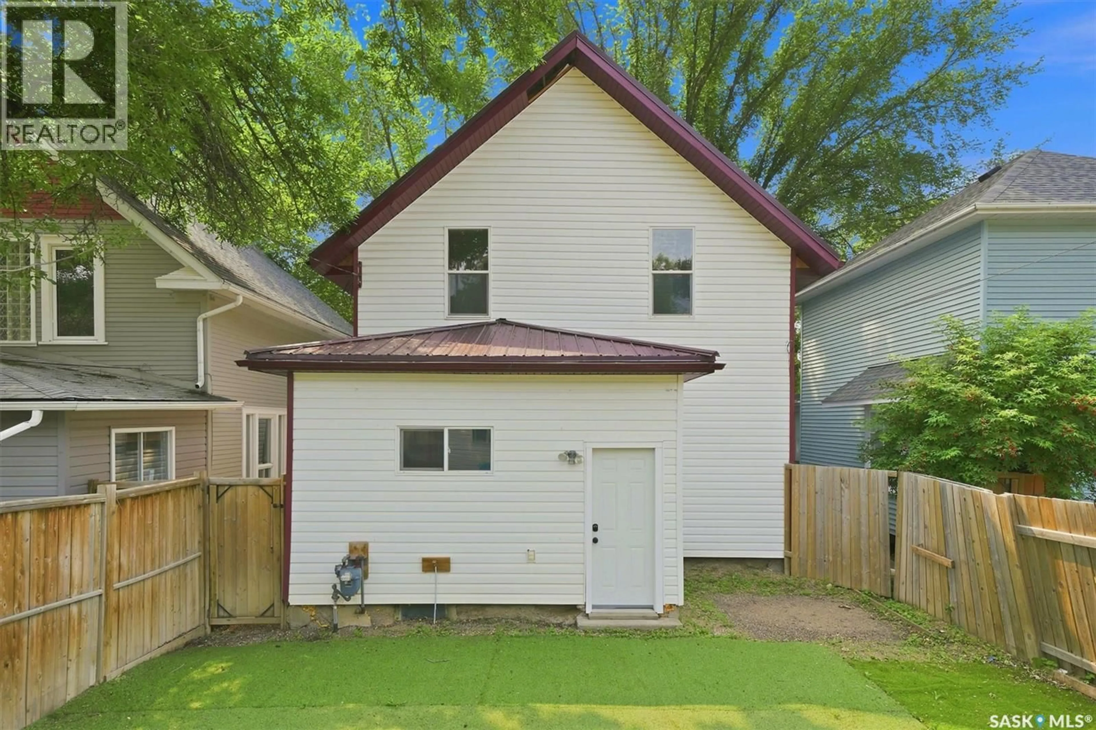 Unknown for 406 27TH STREET, Saskatoon Saskatchewan S7L0J9