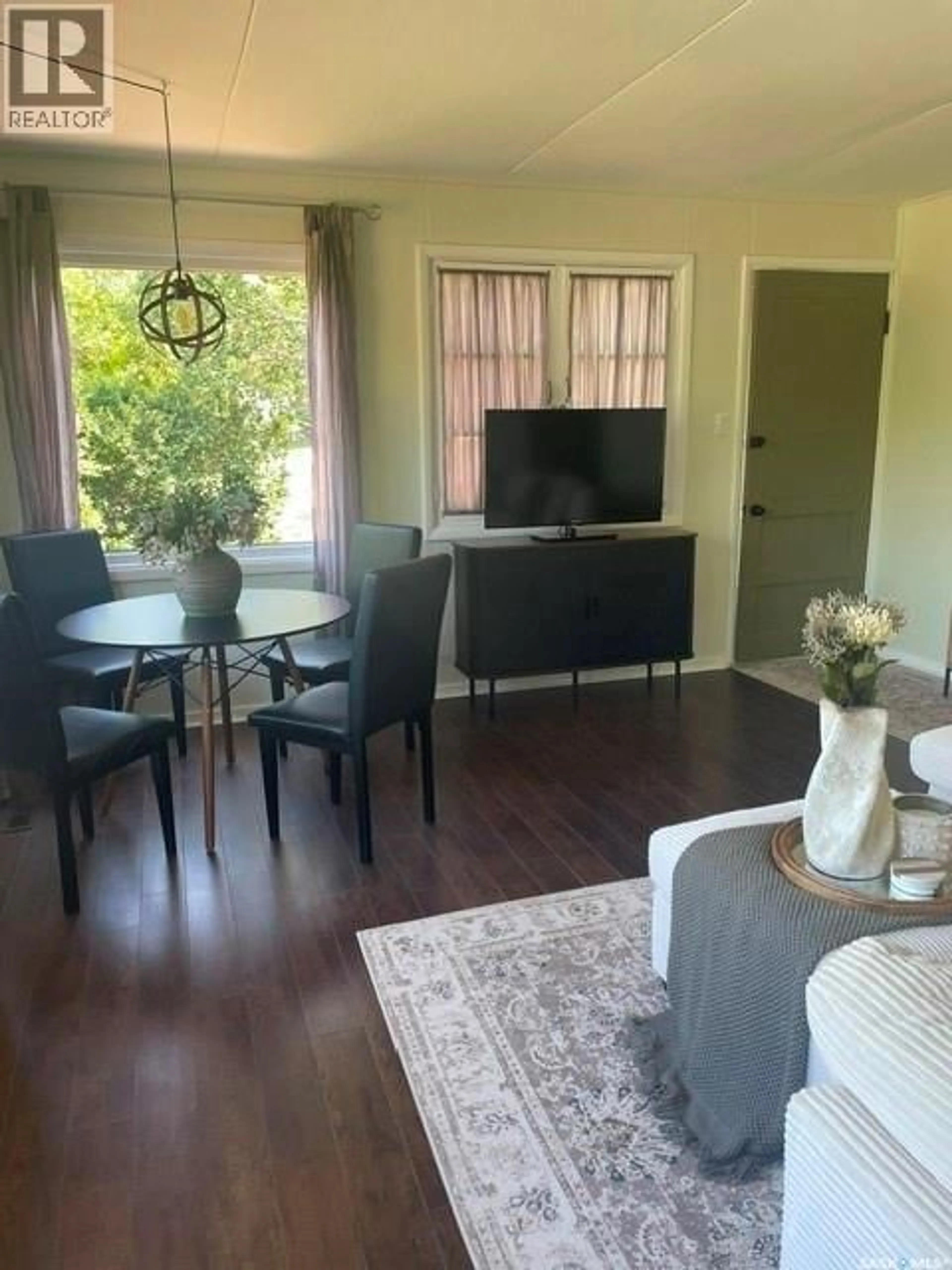 A pic of a room for 1408 6TH AVENUE, Regina Beach Saskatchewan S0G4C0