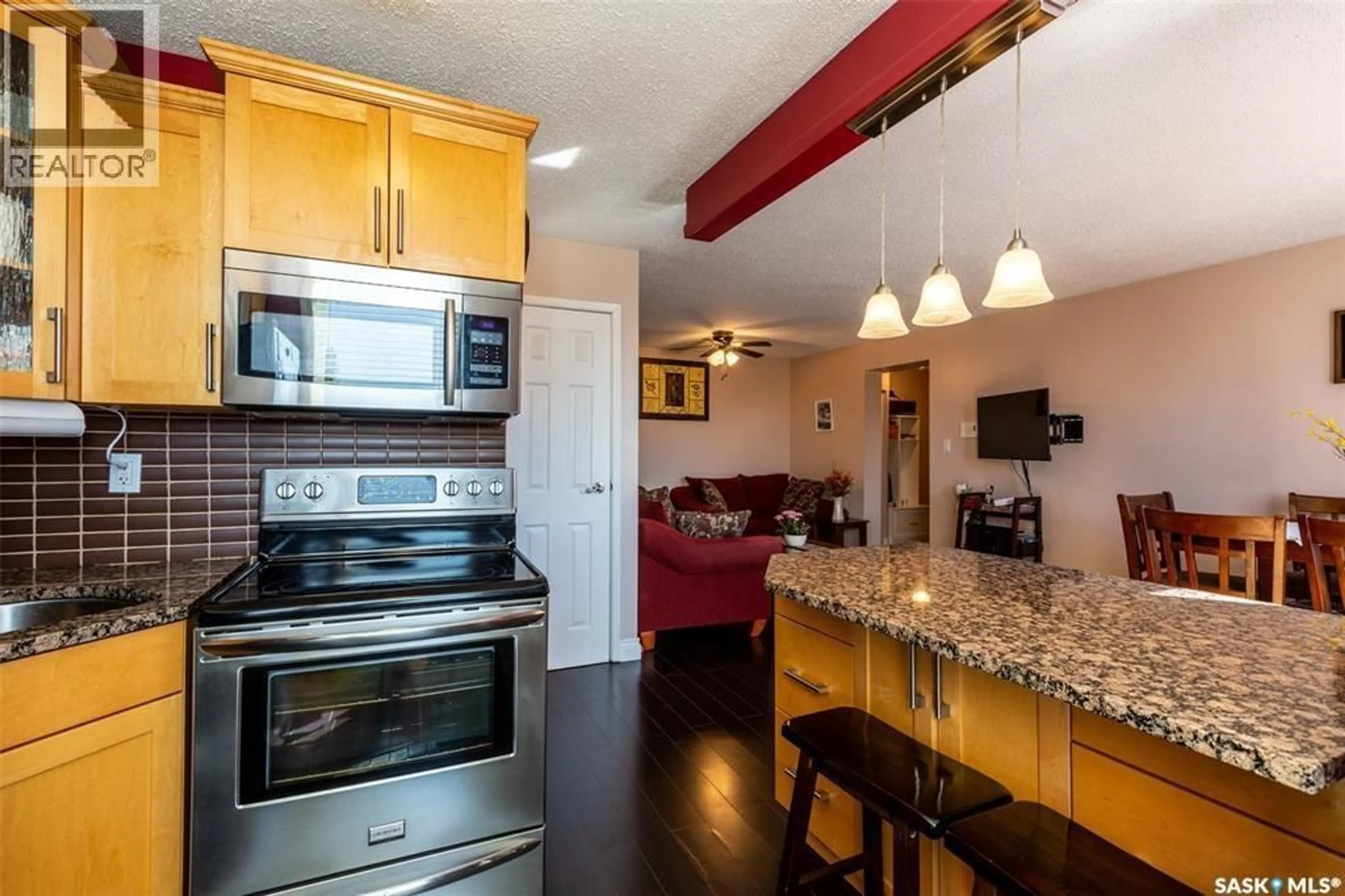 Open concept kitchen, unknown for 34 - 302 NOLLET AVENUE, Regina Saskatchewan S4T7J8