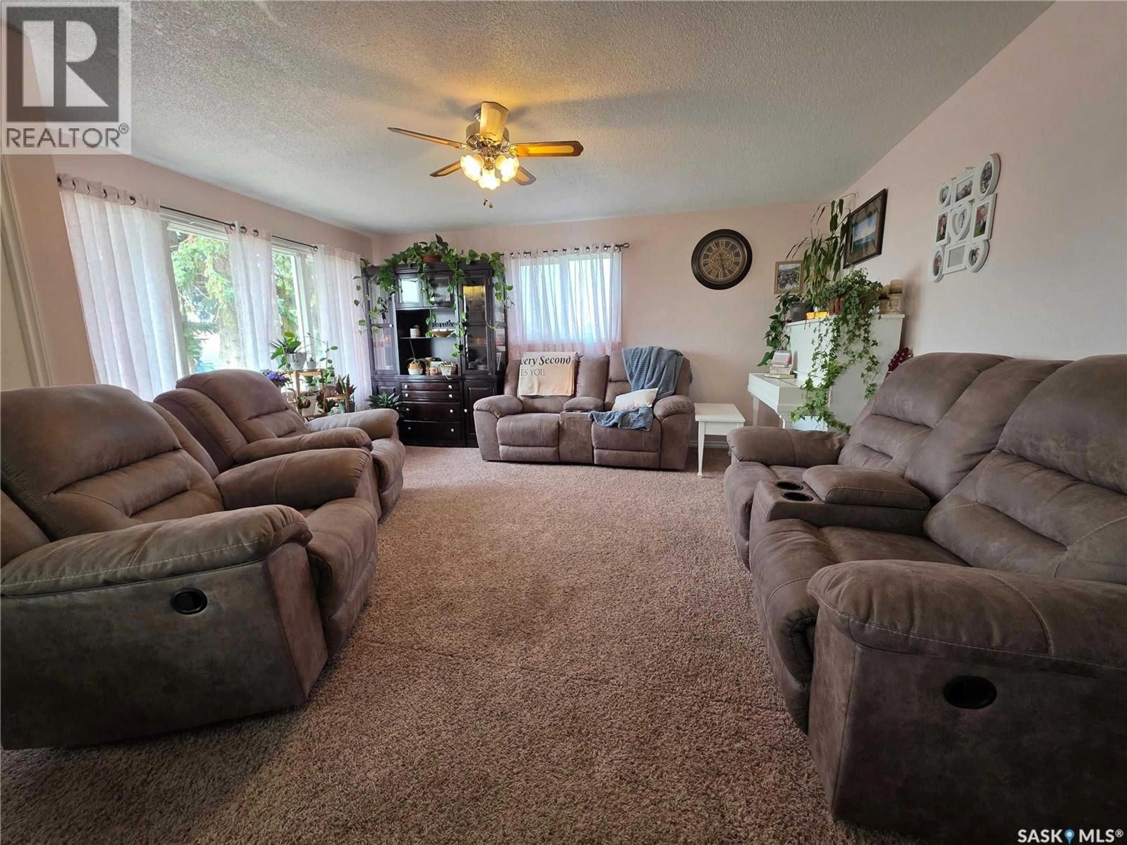 Living room with furniture, unknown for 1321 HERBERT AVENUE, Herbert Saskatchewan S0H2A0