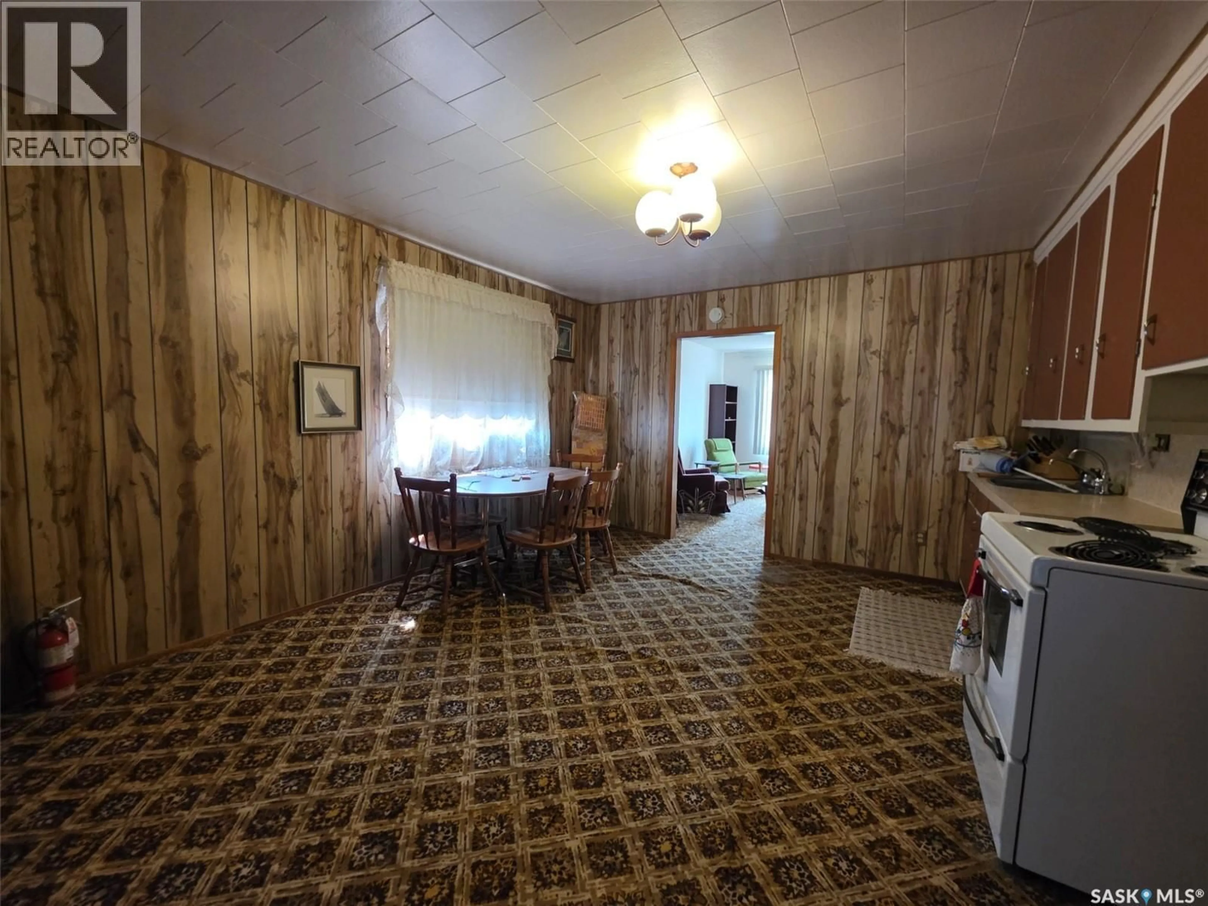 A pic of a room for 529-533 RAILWAY AVENUE, Mankota Rm No. 45 Saskatchewan S0H2T0