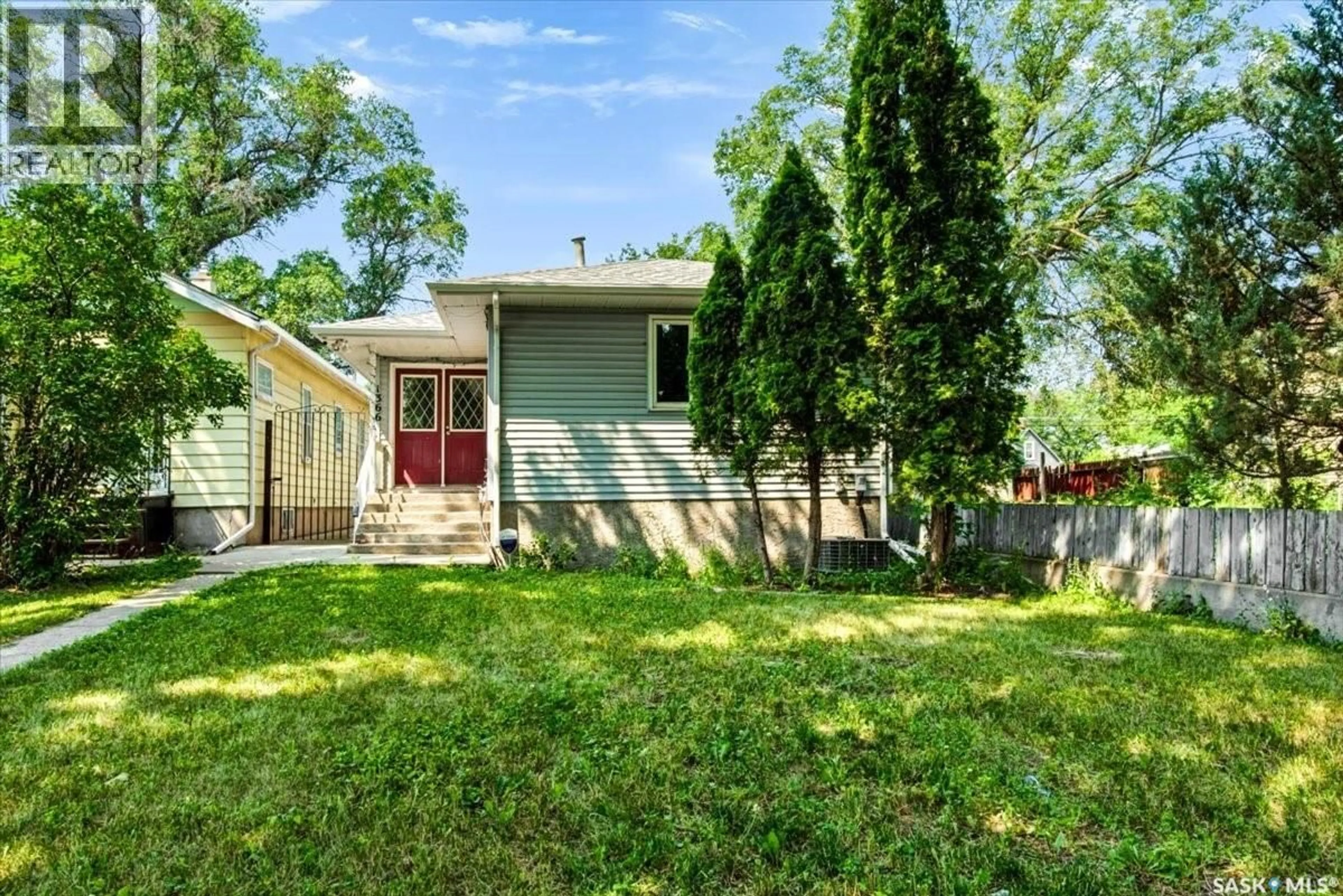Unknown for 1366 RETALLACK STREET, Regina Saskatchewan S4T2H9