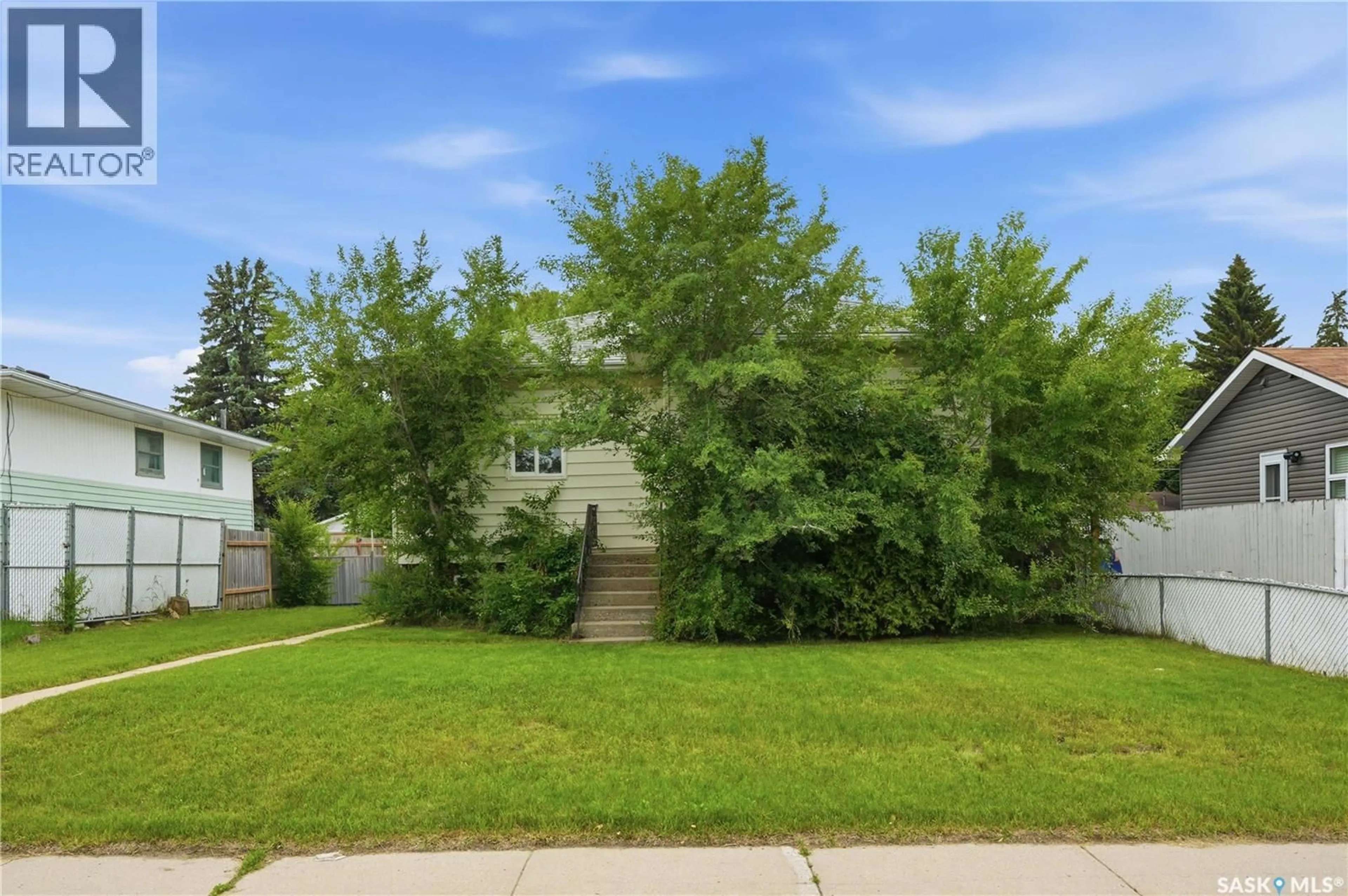 Unknown for 209 T AVENUE, Saskatoon Saskatchewan S7L3B1
