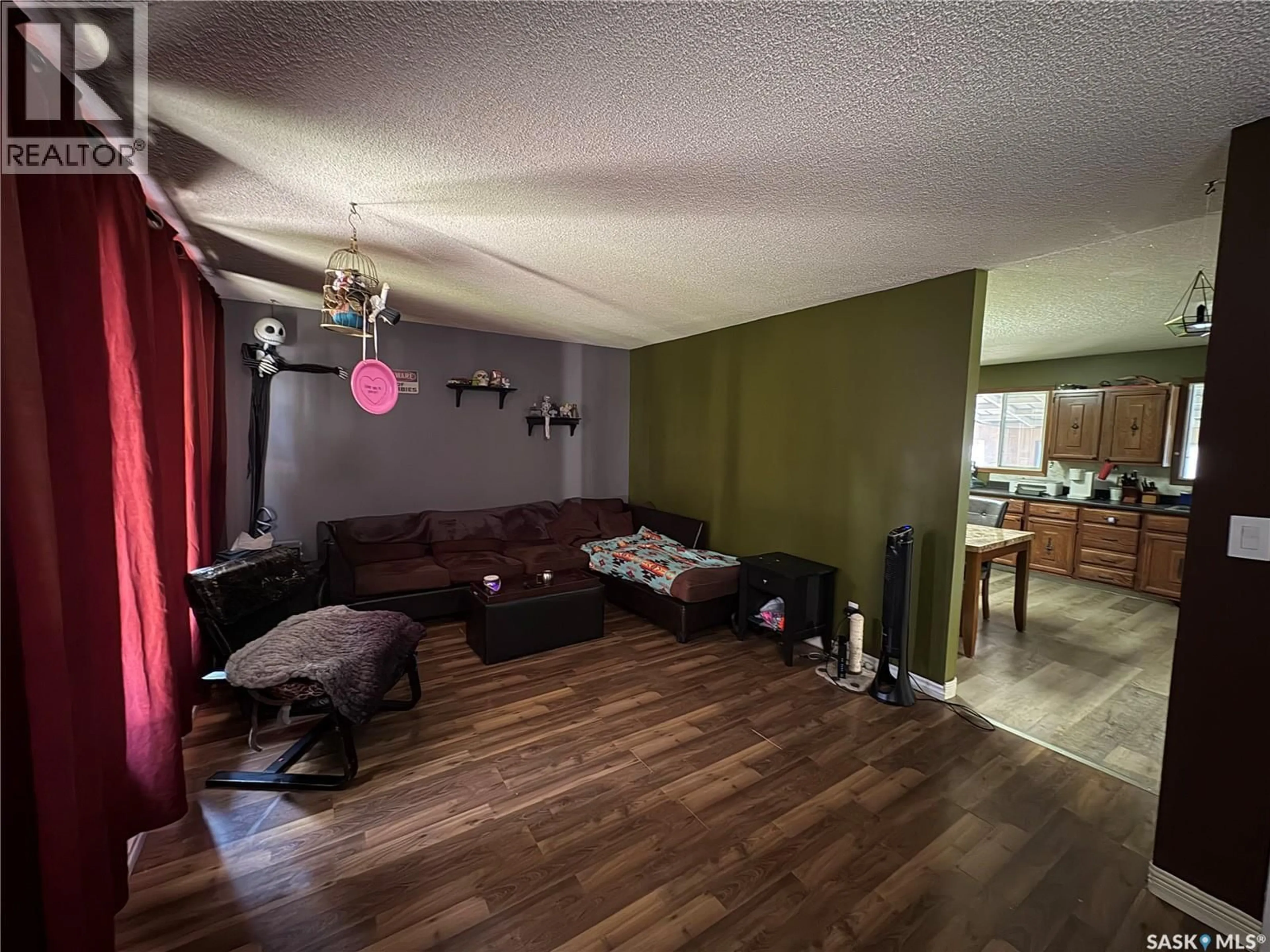 A pic of a room for 129 3RD STREET, Wadena Saskatchewan S0A4J0