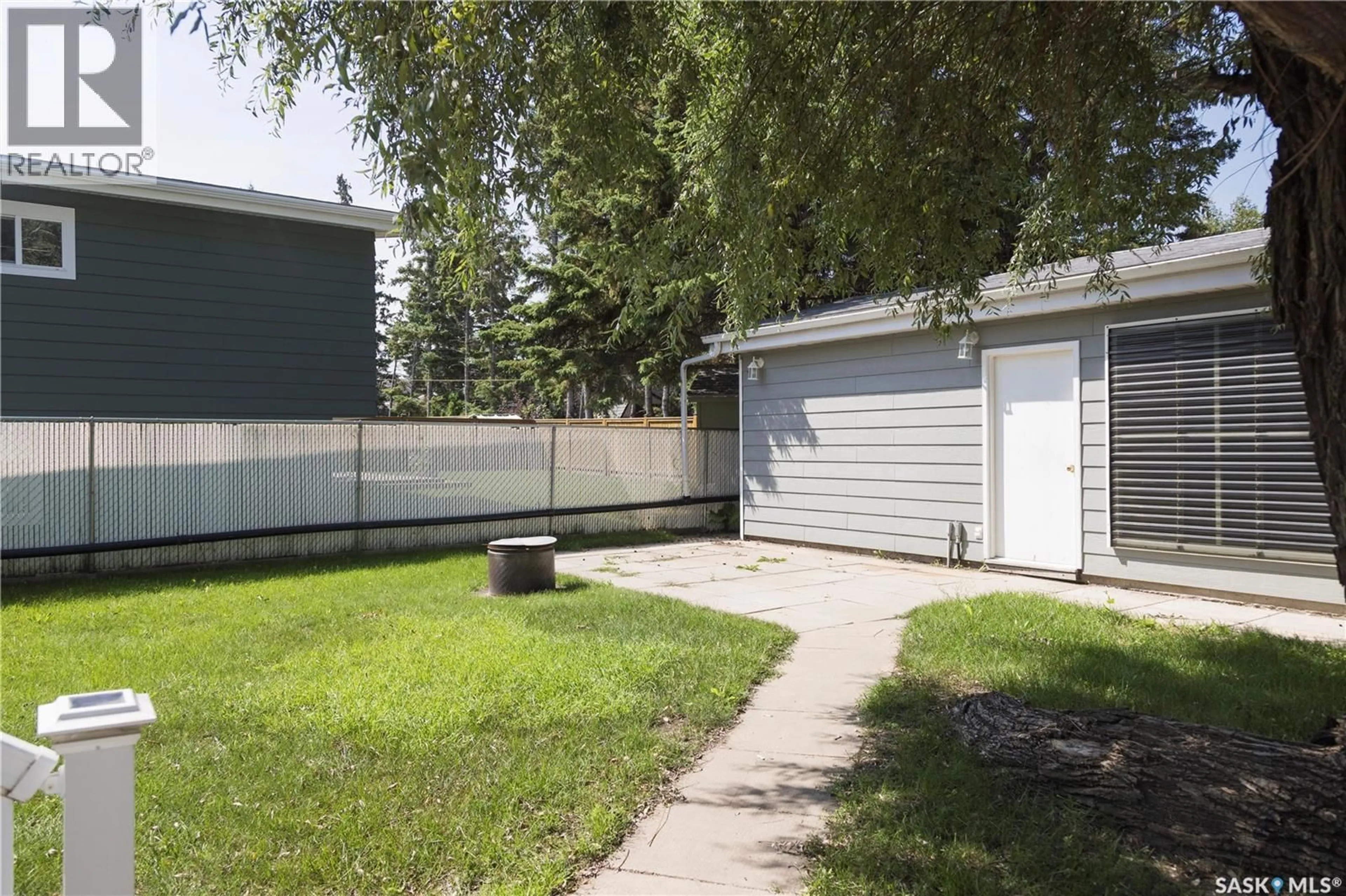 Unknown for 2885 4TH AVENUE, Prince Albert Saskatchewan S6V5H9