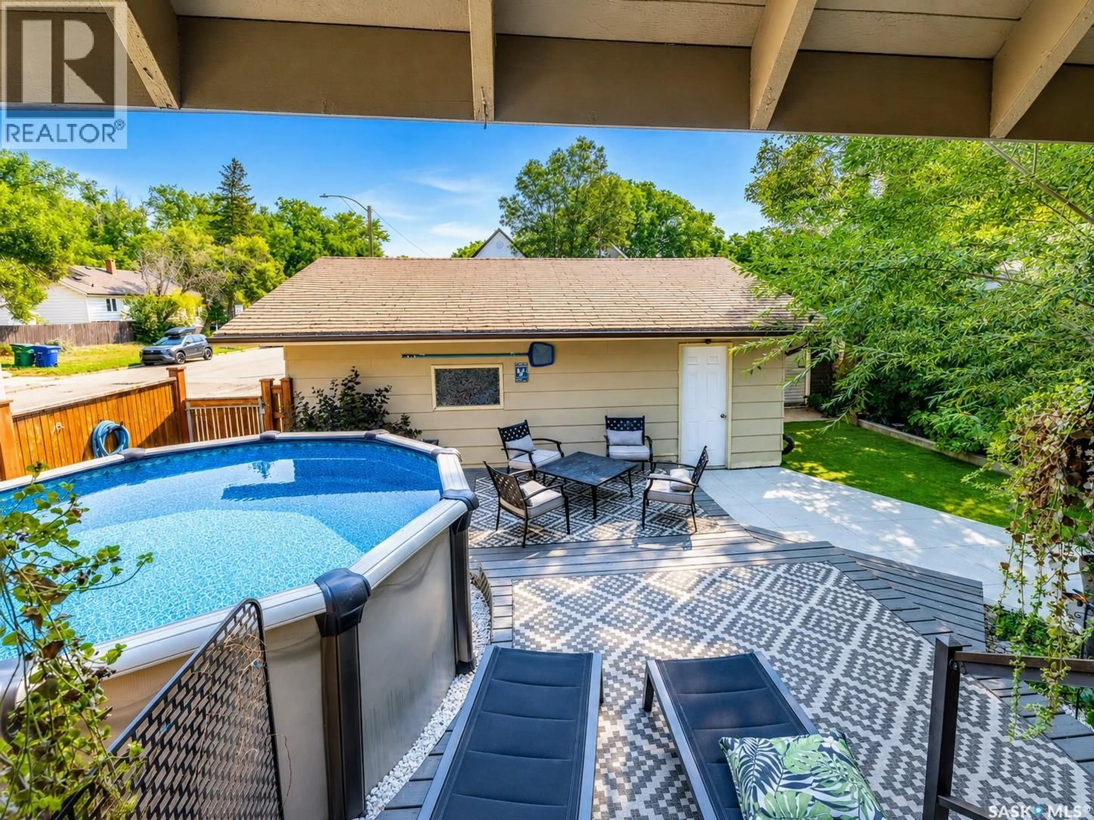 Patio, water/lake/river/ocean view for 161 MARLBOROUGH STREET, Moose Jaw Saskatchewan S6H0T3