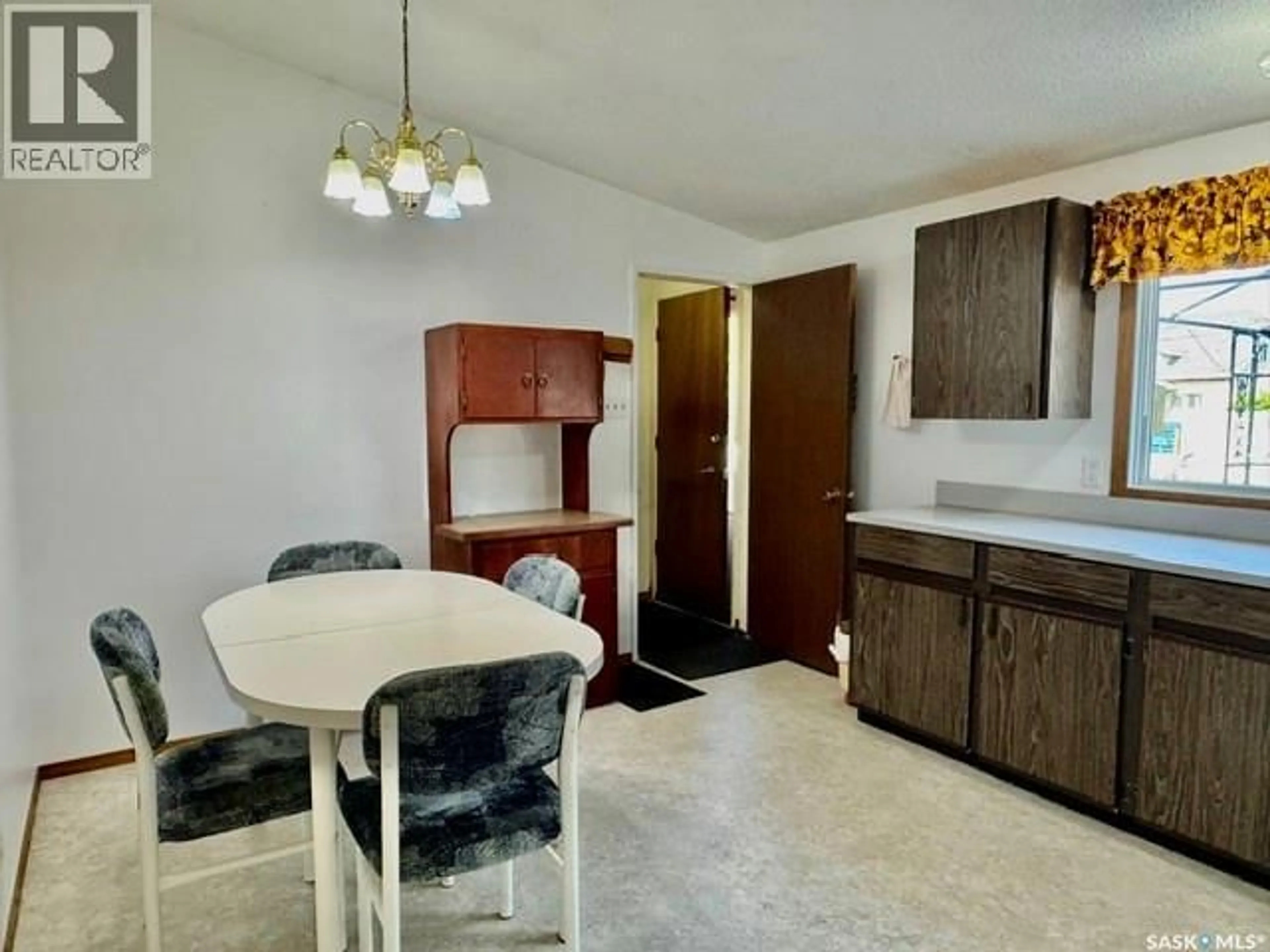 A pic of a room for 520 3RD STREET, Humboldt Saskatchewan S0K2A0