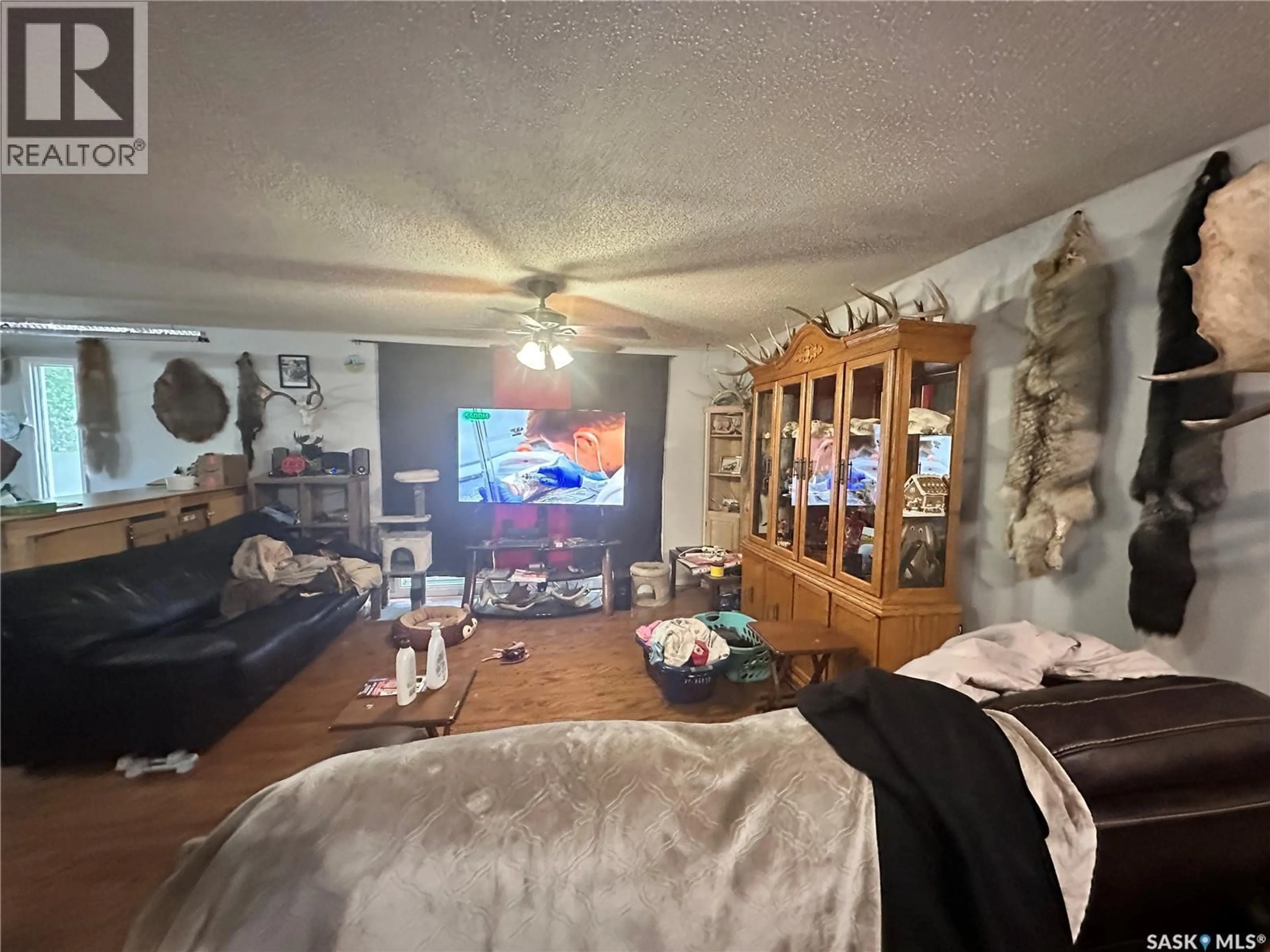 A pic of a room for 1085 4TH AVENUE, Moose Jaw Saskatchewan S6H3X2
