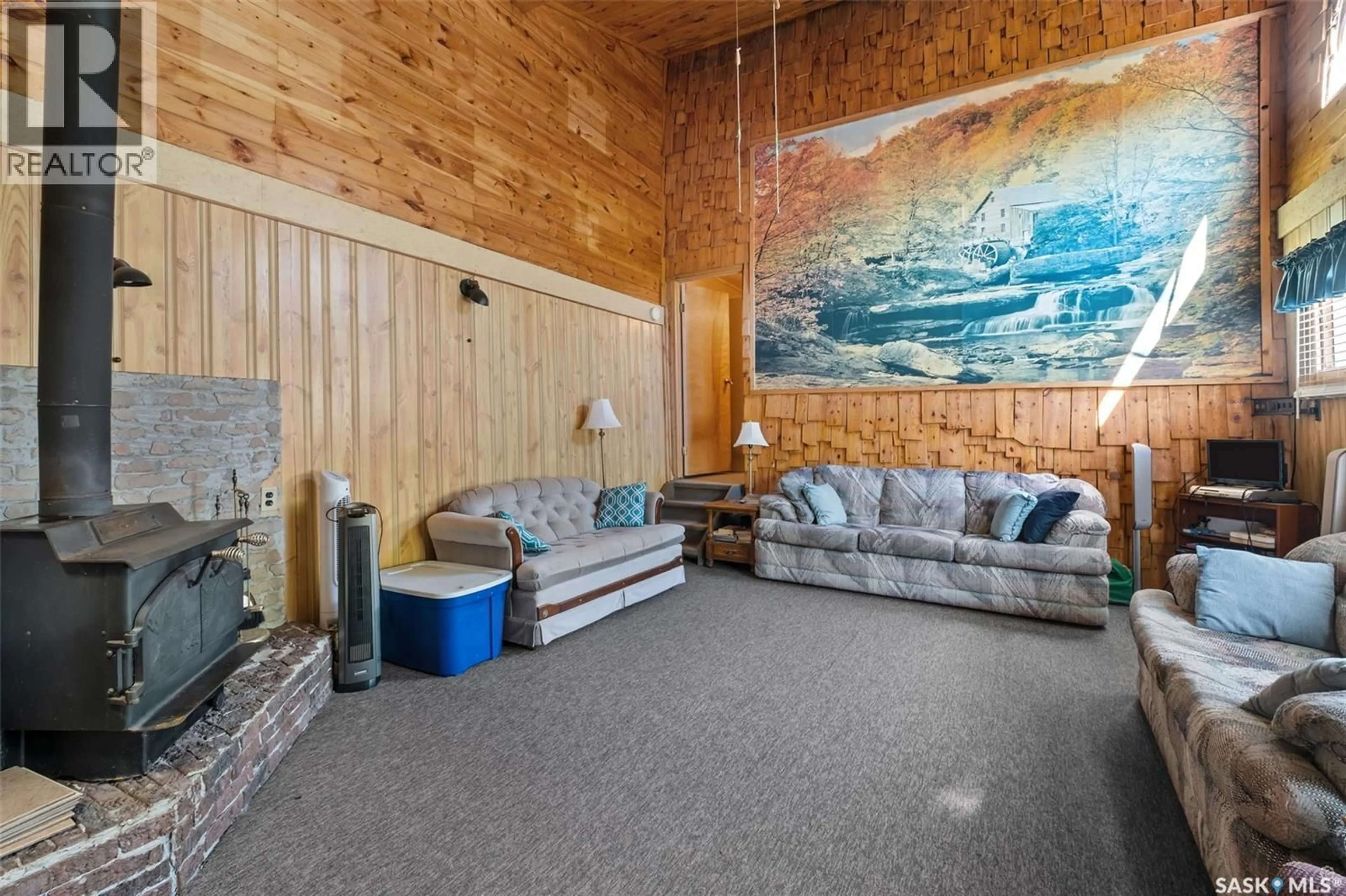 Lobby for 2B 9TH STREET, Emma Lake Saskatchewan S0J0N0