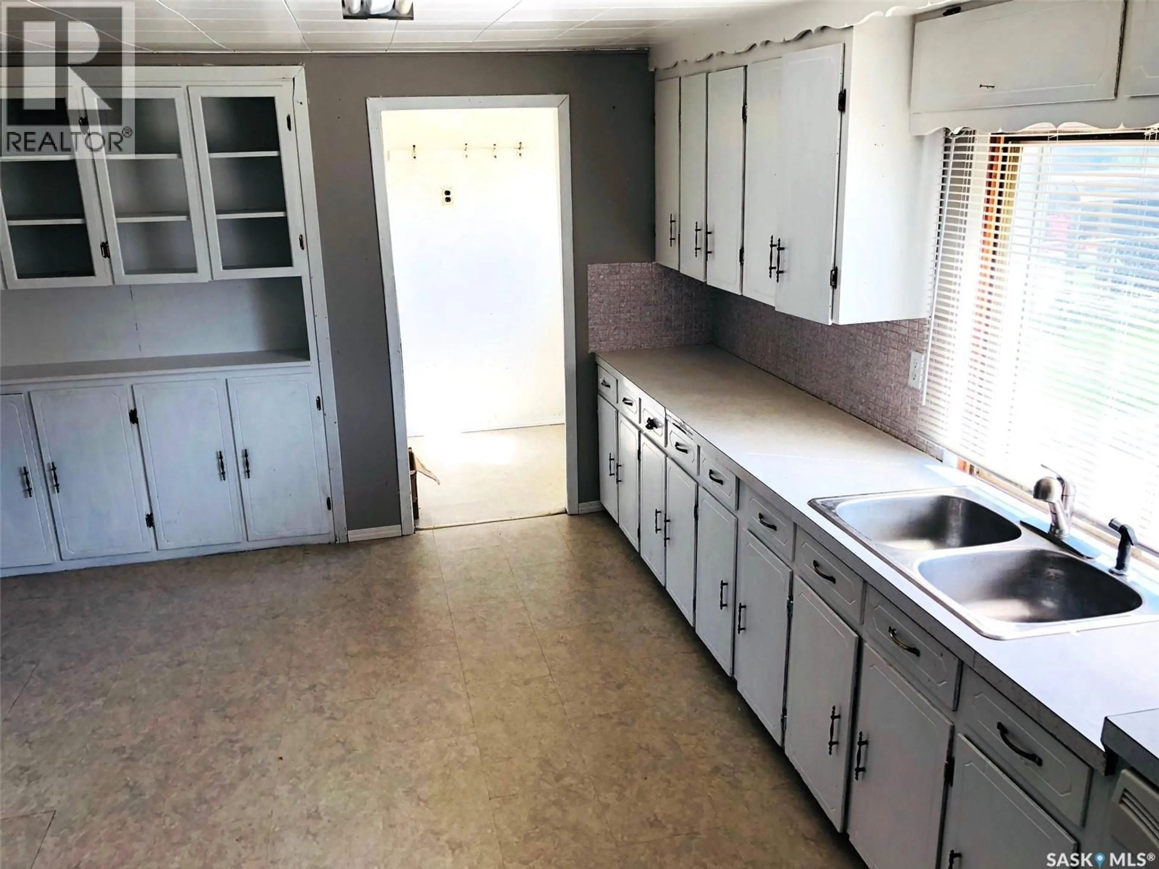 Standard kitchen, unknown for 626 MAIN STREET, Hudson Bay Saskatchewan S0E0Y0