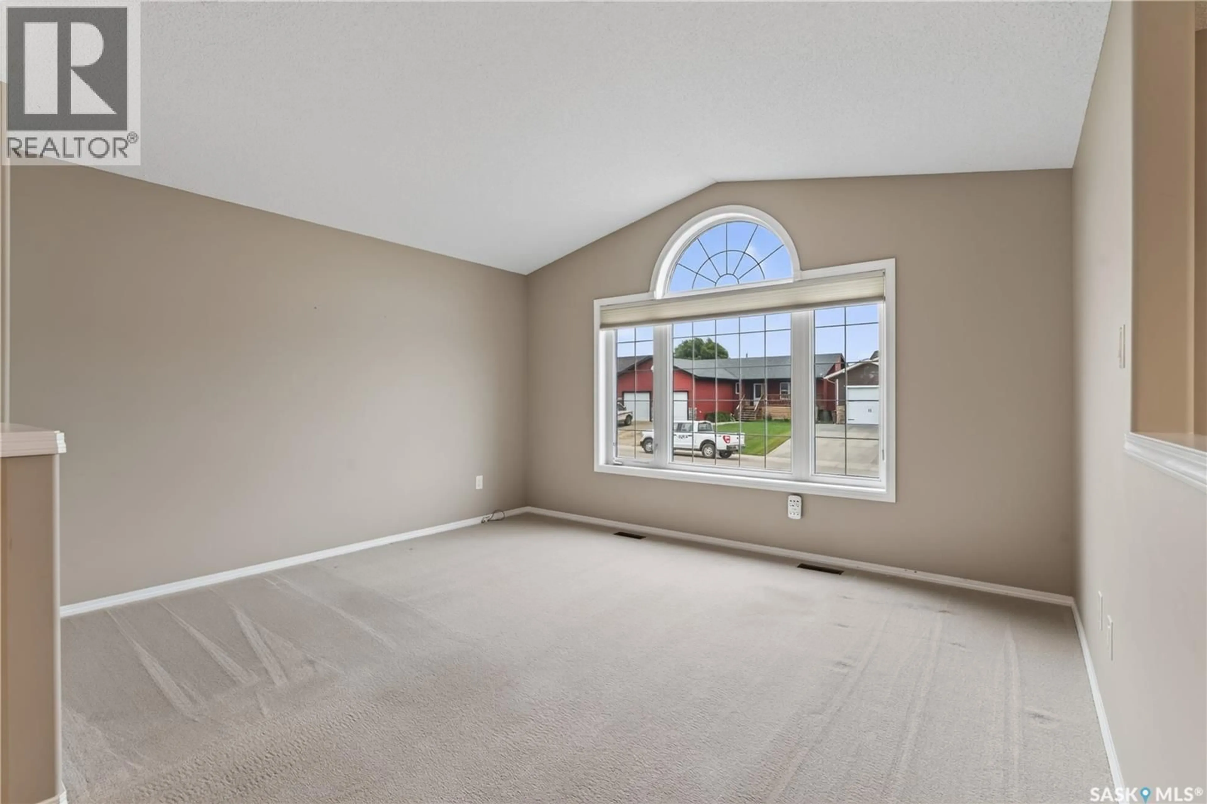 A pic of a room for 212 REGENT STREET, Melfort Saskatchewan S0E1A0