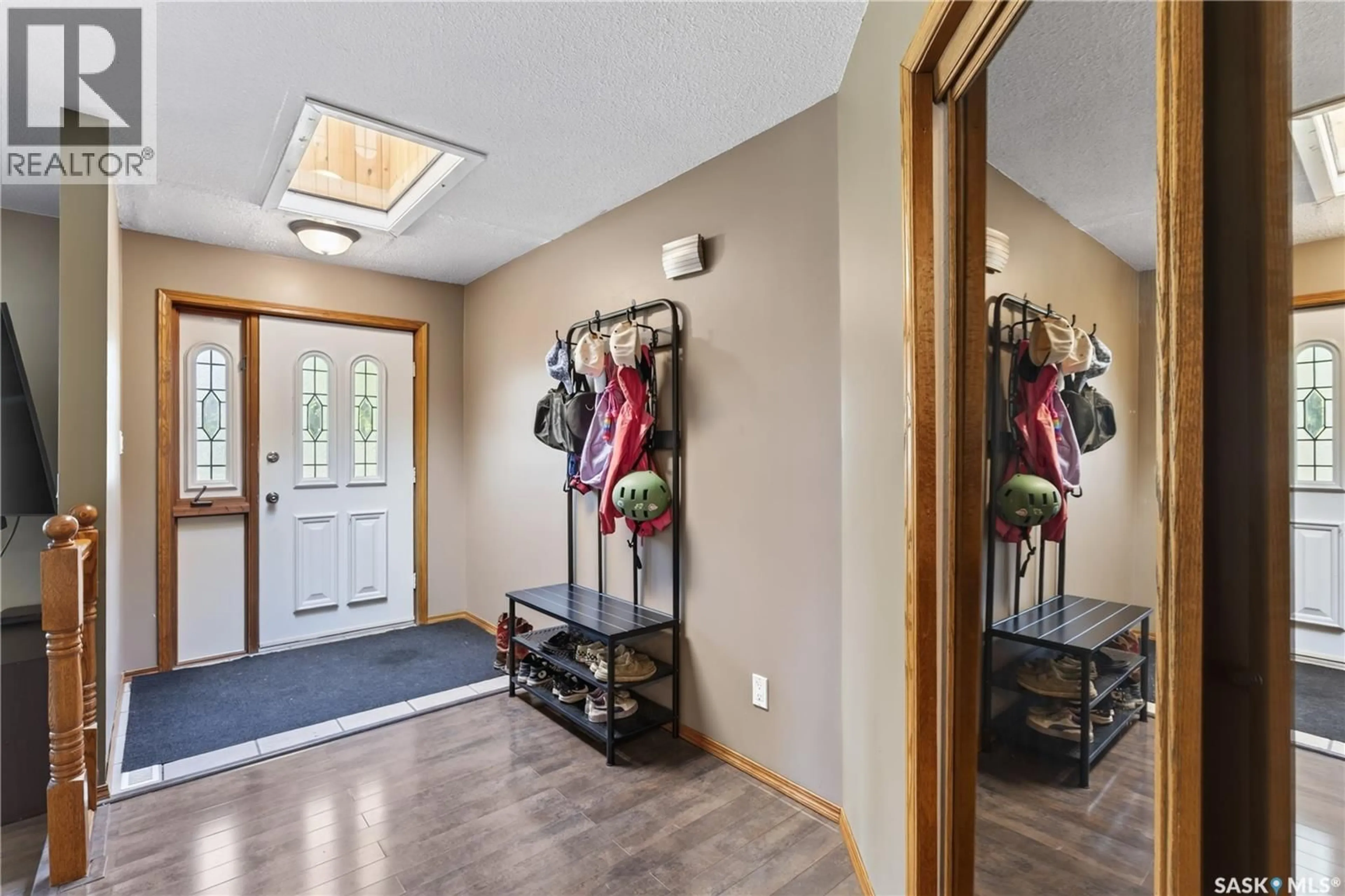 Indoor entryway for 1601 100A STREET, Tisdale Saskatchewan S0E1T0