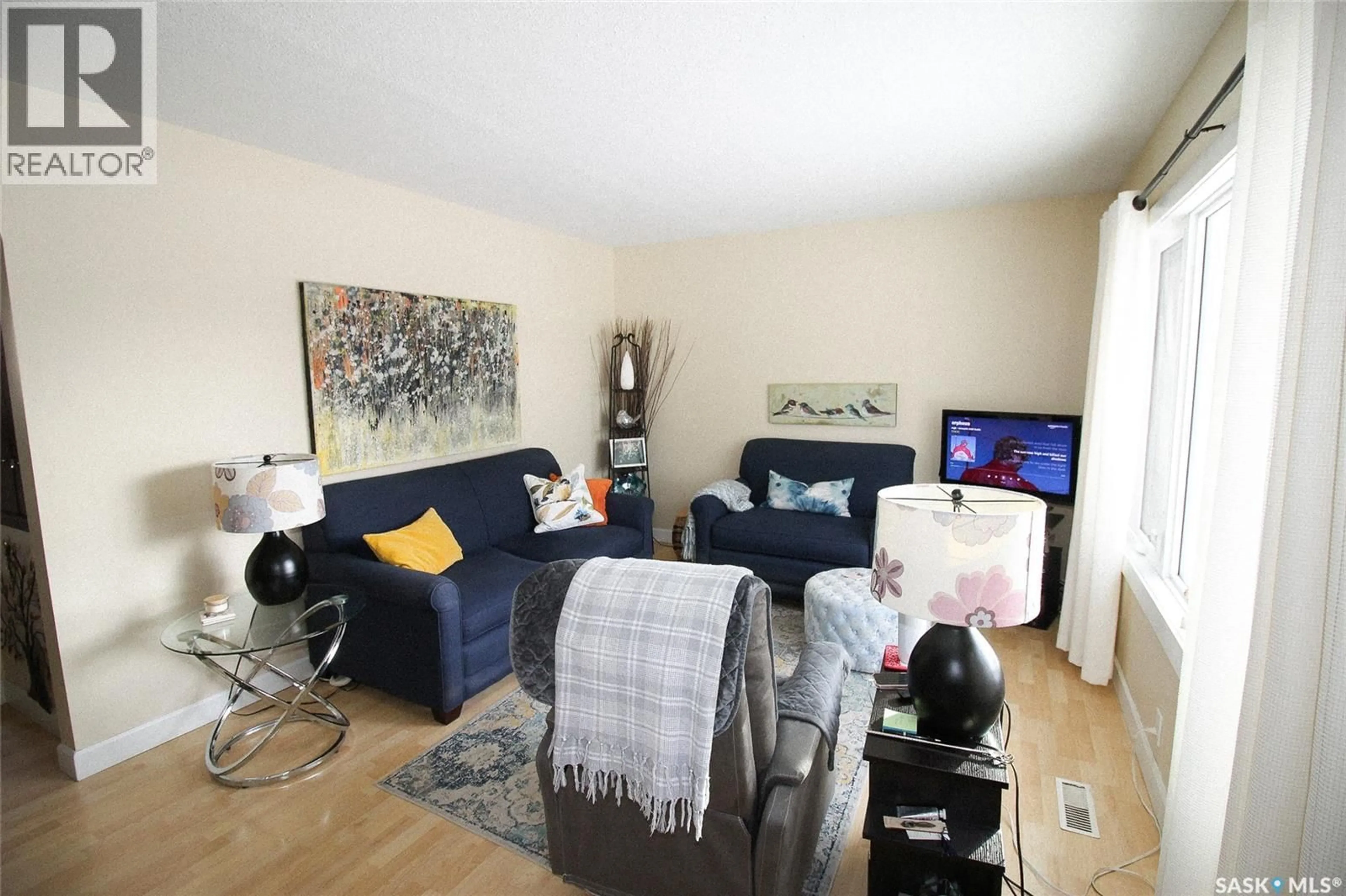 A pic of a room for 644 1ST STREET, Shaunavon Saskatchewan S0N2M0