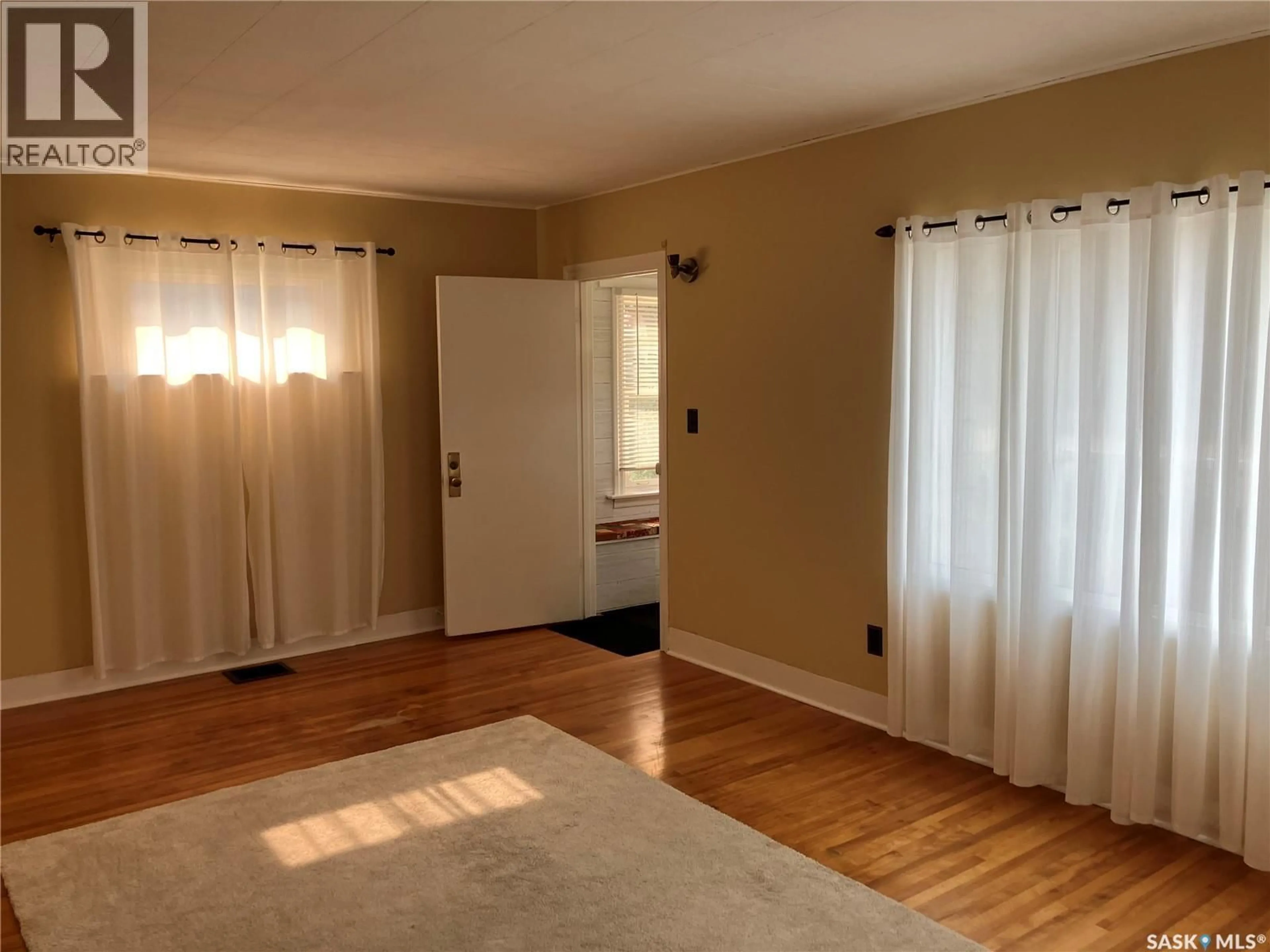 A pic of a room for 230 6TH AVENUE, Assiniboia Saskatchewan S0H0B0