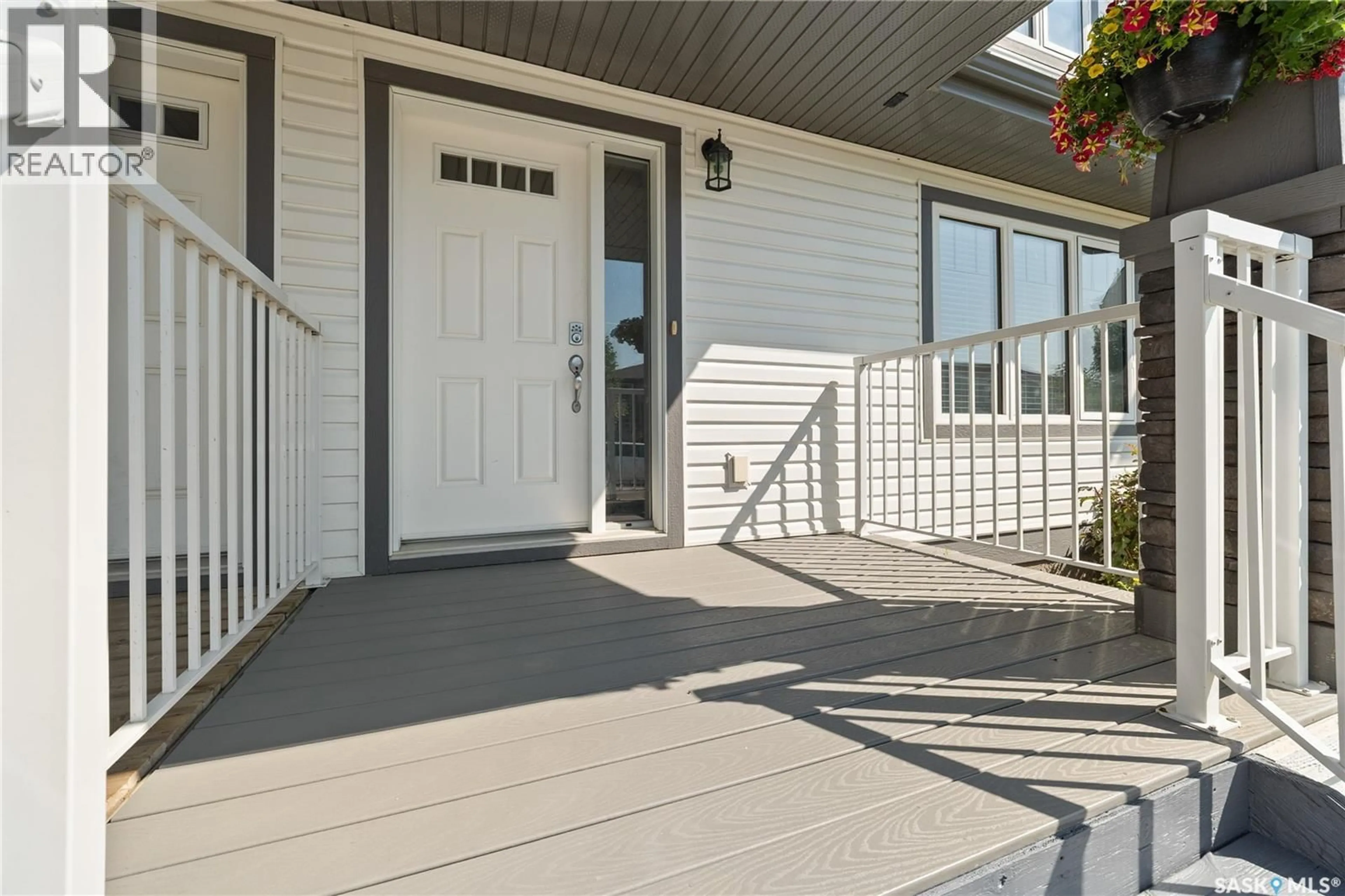 Home with vinyl exterior material, street for 4538 GREEN ROCK ROAD, Regina Saskatchewan S4V3K4