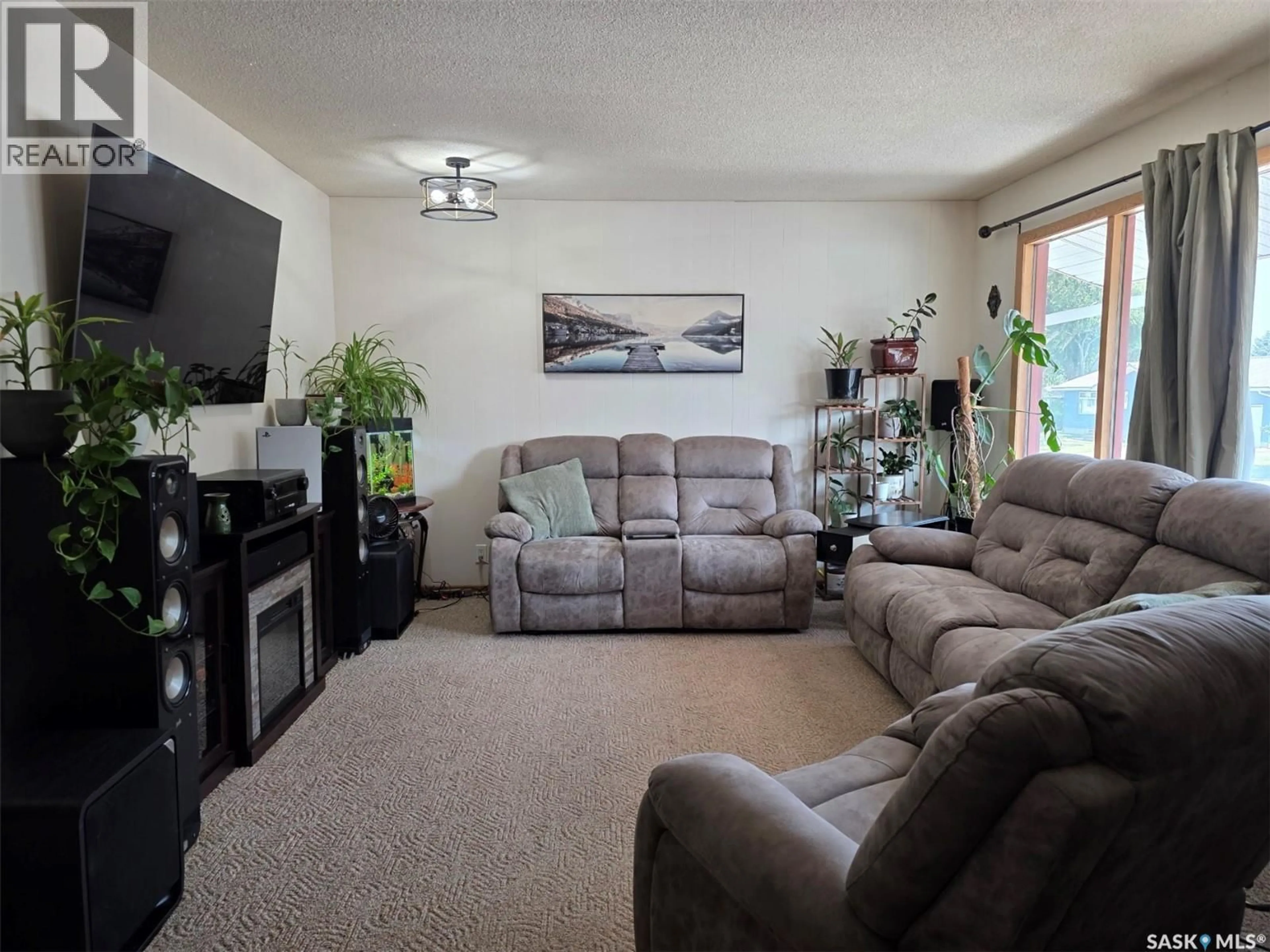 Living room with furniture, unknown for 341 ALLEN DRIVE, Swift Current Saskatchewan S9H3A4