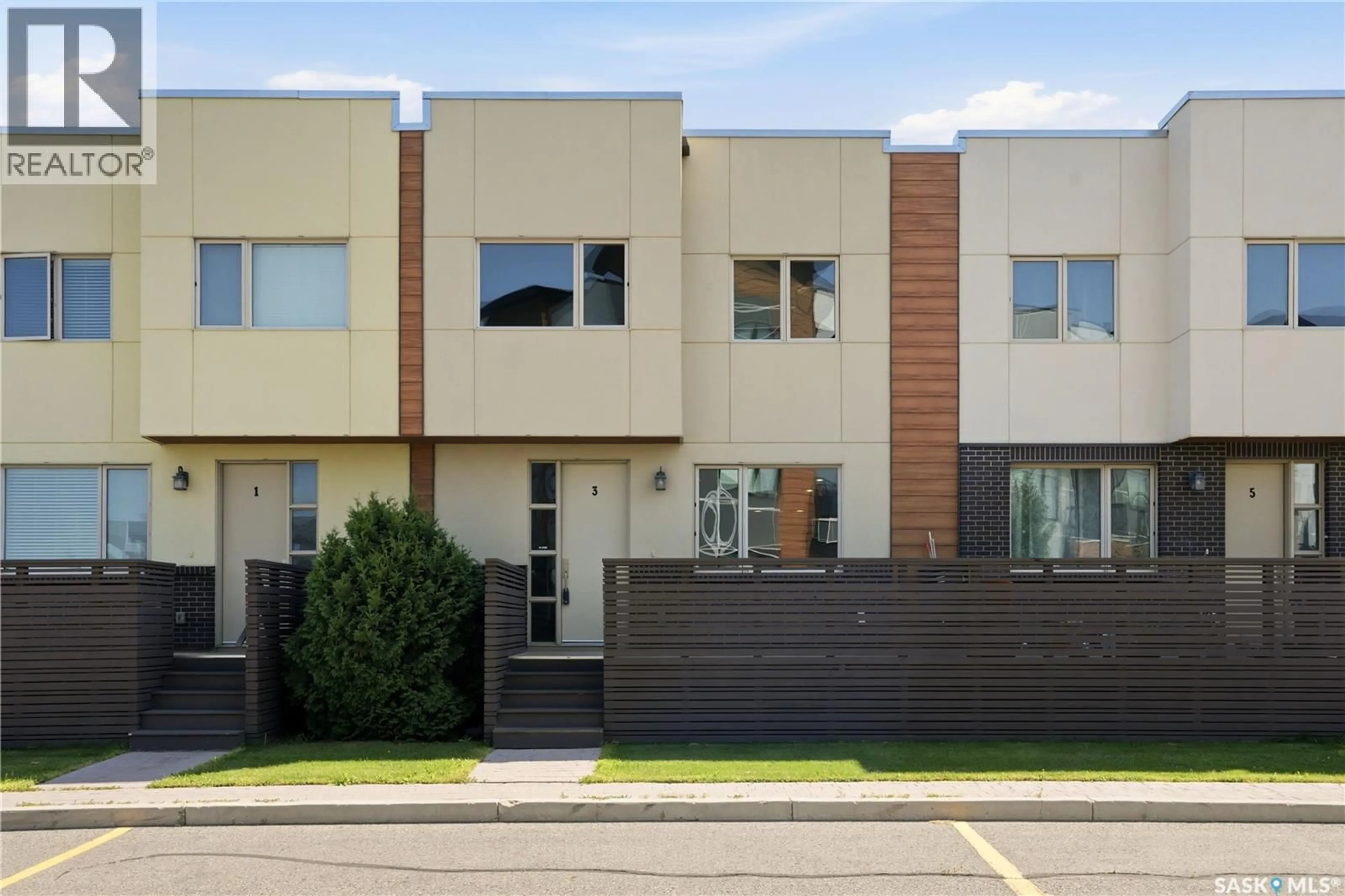 Home with brick exterior material, street for 103 - 3 WILLIS CRESCENT, Saskatoon Saskatchewan S7T0X9