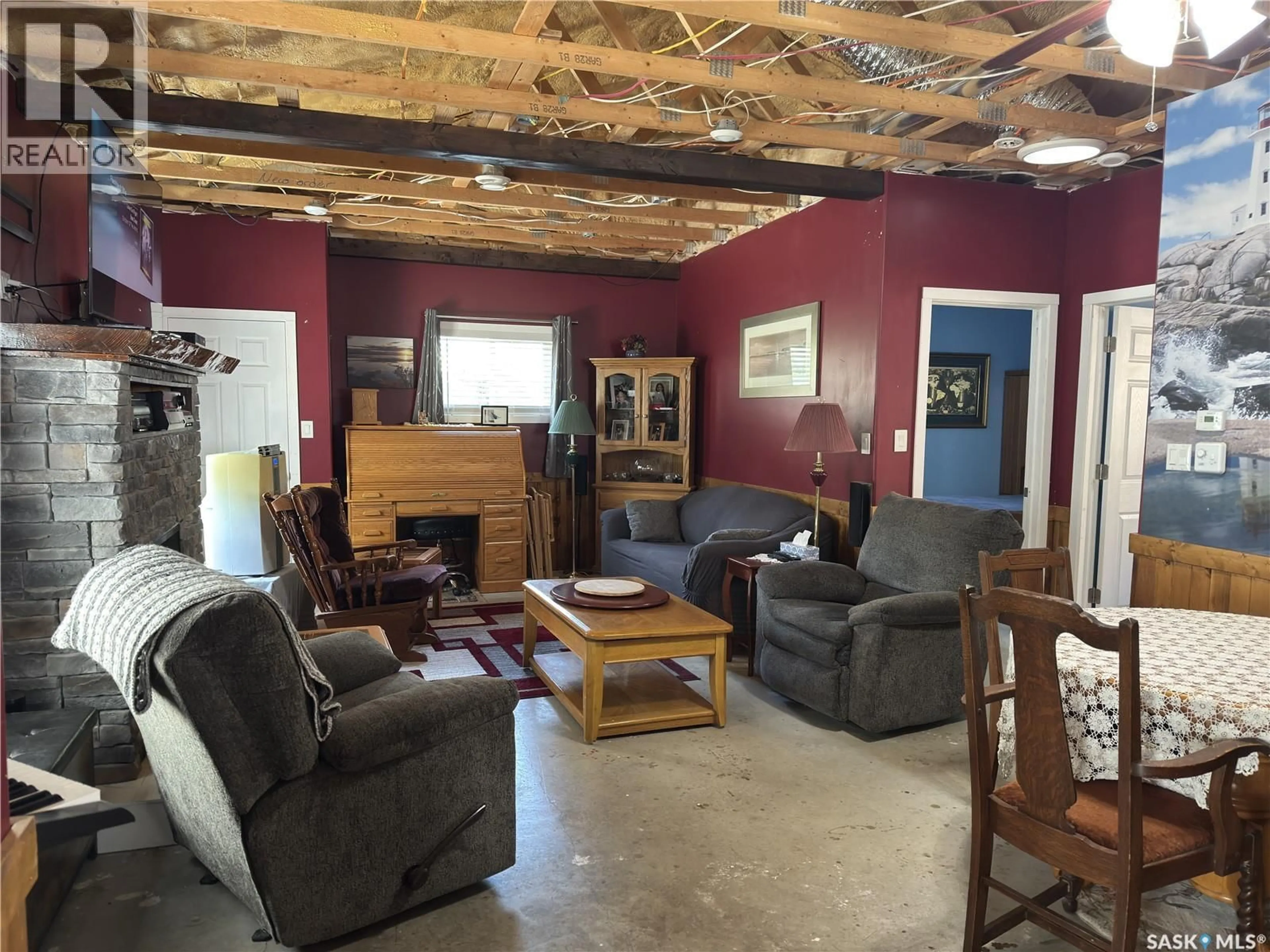 Living room with furniture, unknown for 139 LAKEVIEW DRIVE, Island View Saskatchewan S0G0L0