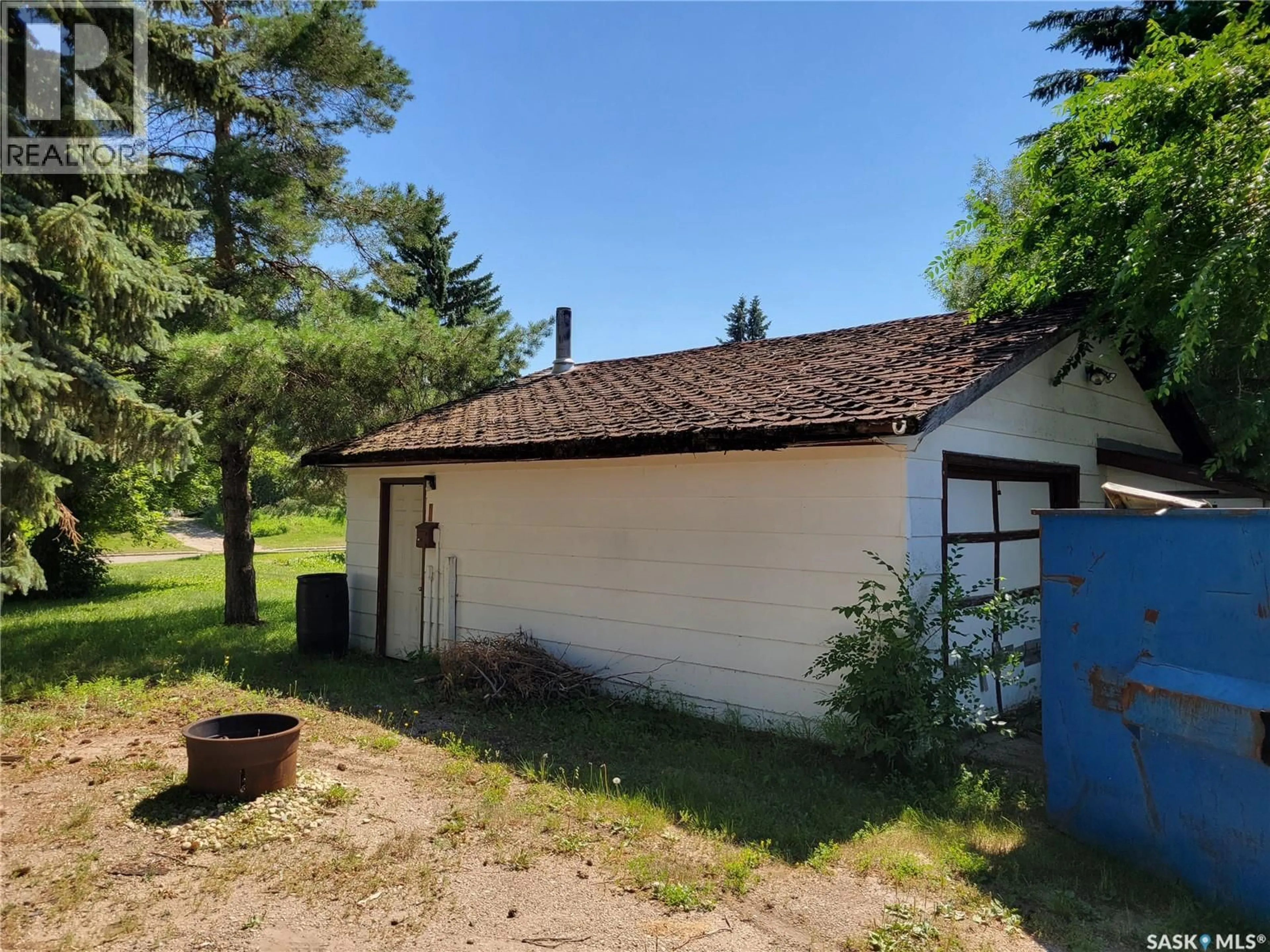 A pic from outside/outdoor area/front of a property/back of a property/a pic from drone, street for 34 BANTRY STREET, Lanigan Saskatchewan S0K2M0