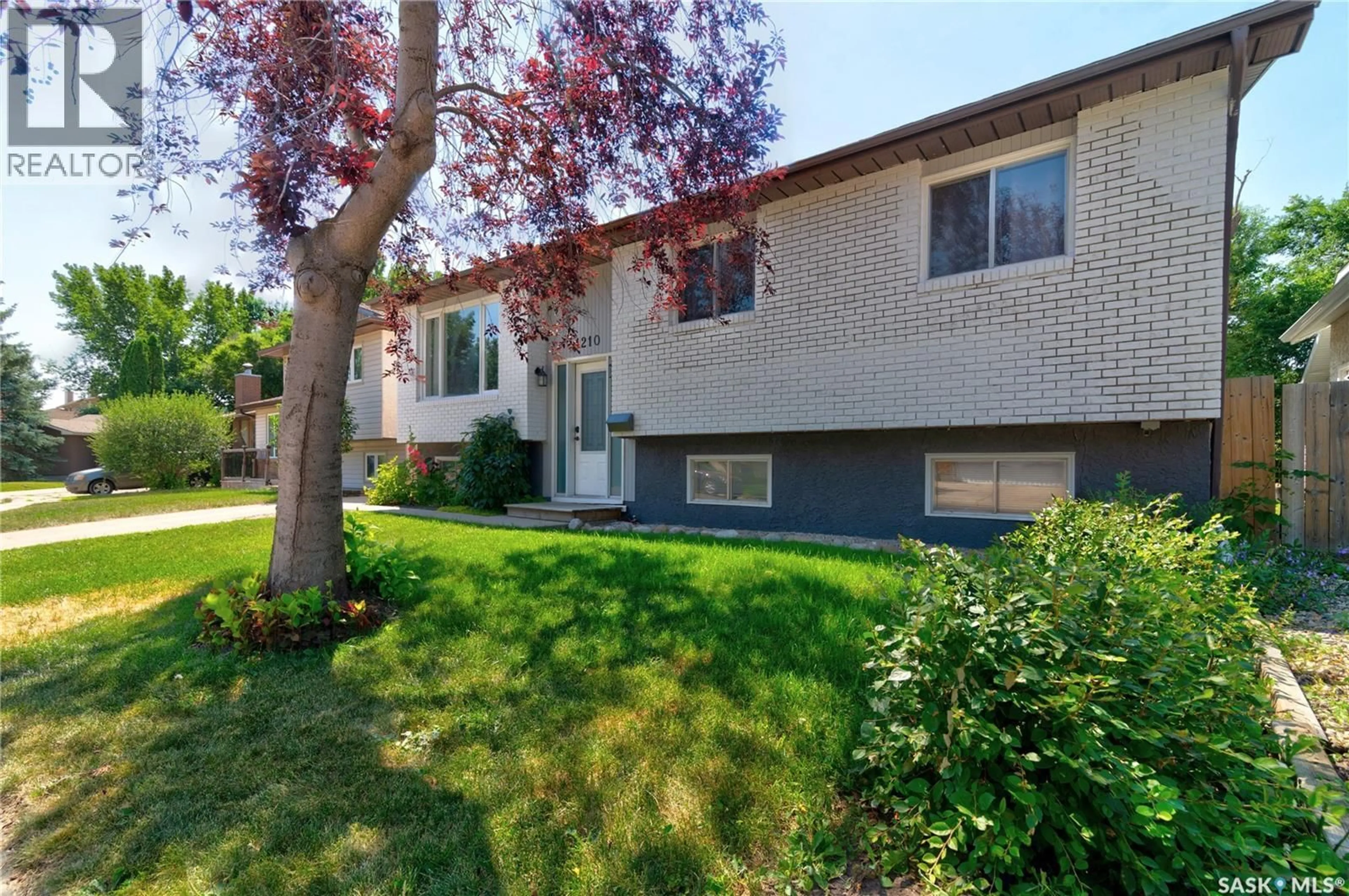 Unknown for 1210 FLEXMAN CRESCENT, Regina Saskatchewan S4X3A7