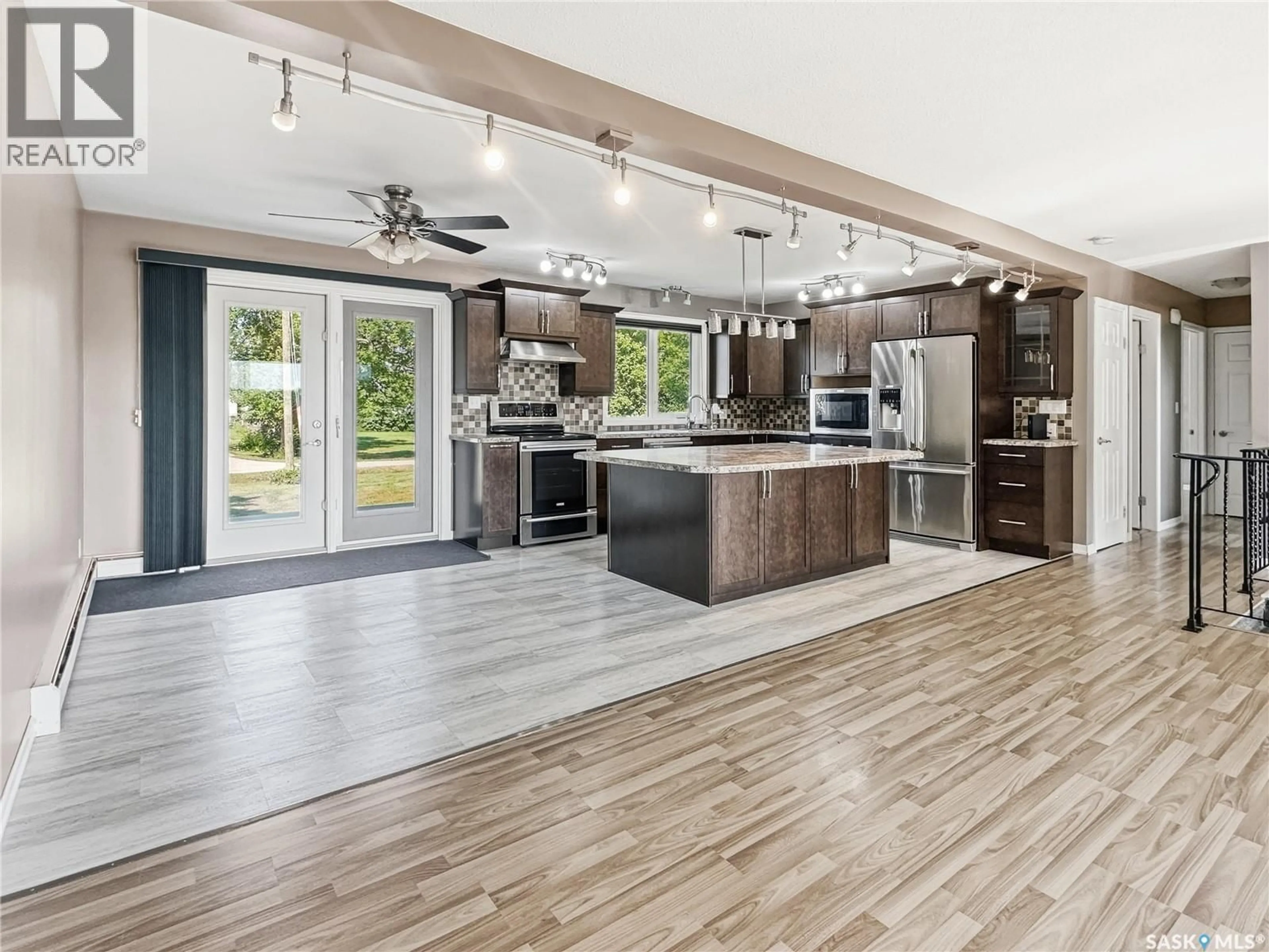 Open concept kitchen, unknown for 609 RAILWAY AVENUE, Balcarres Saskatchewan S0G0C0