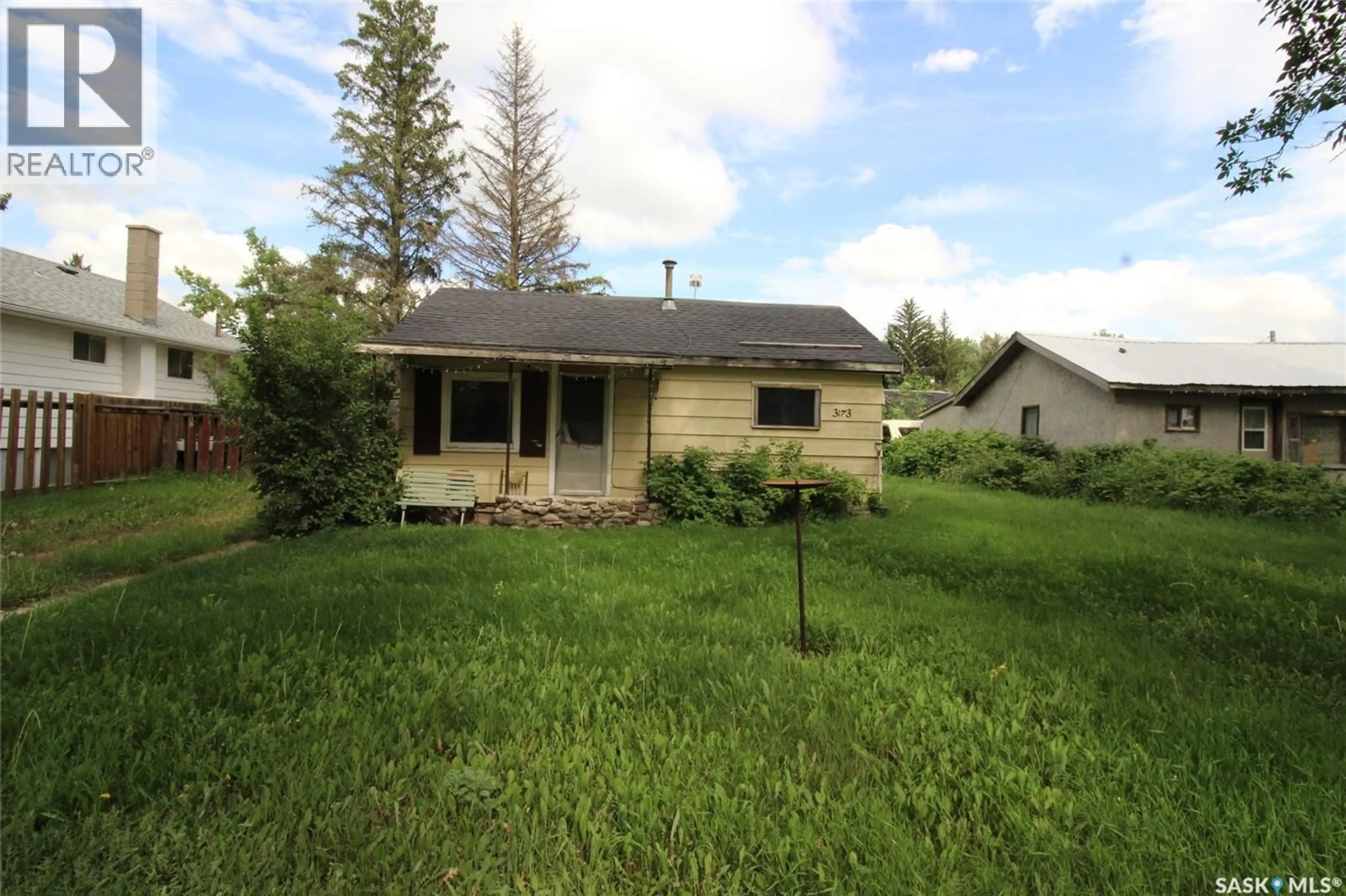Shed for 3169 RUTLAND AVENUE, Gull Lake Saskatchewan S0N1A0