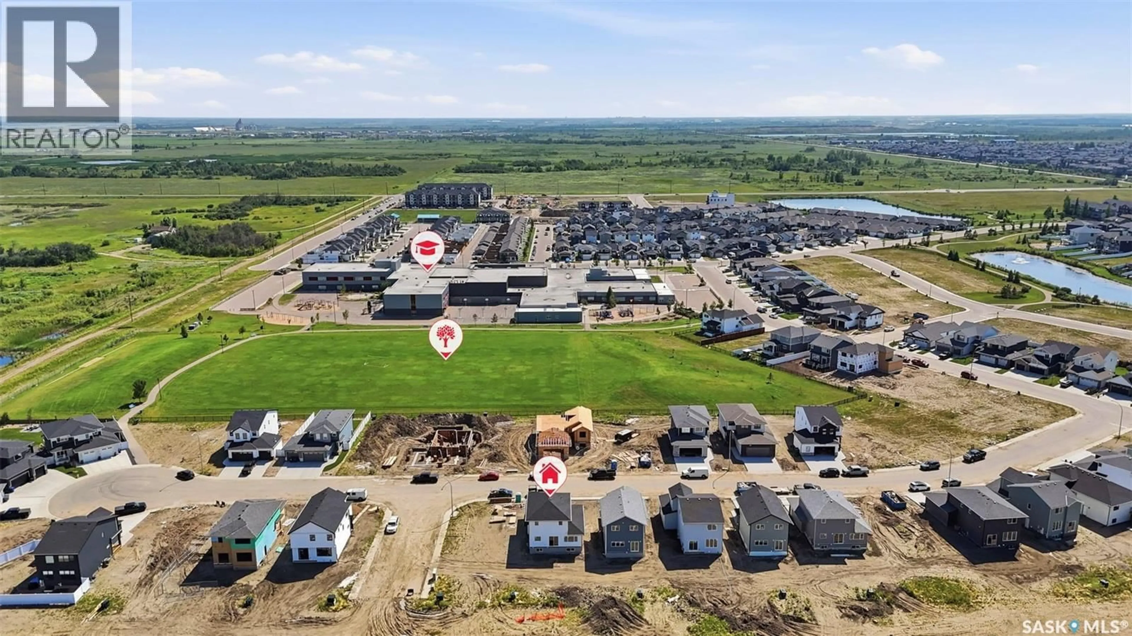 A pic from outside/outdoor area/front of a property/back of a property/a pic from drone, building for 149 EMMA CRESCENT, Martensville Saskatchewan S0K2T0