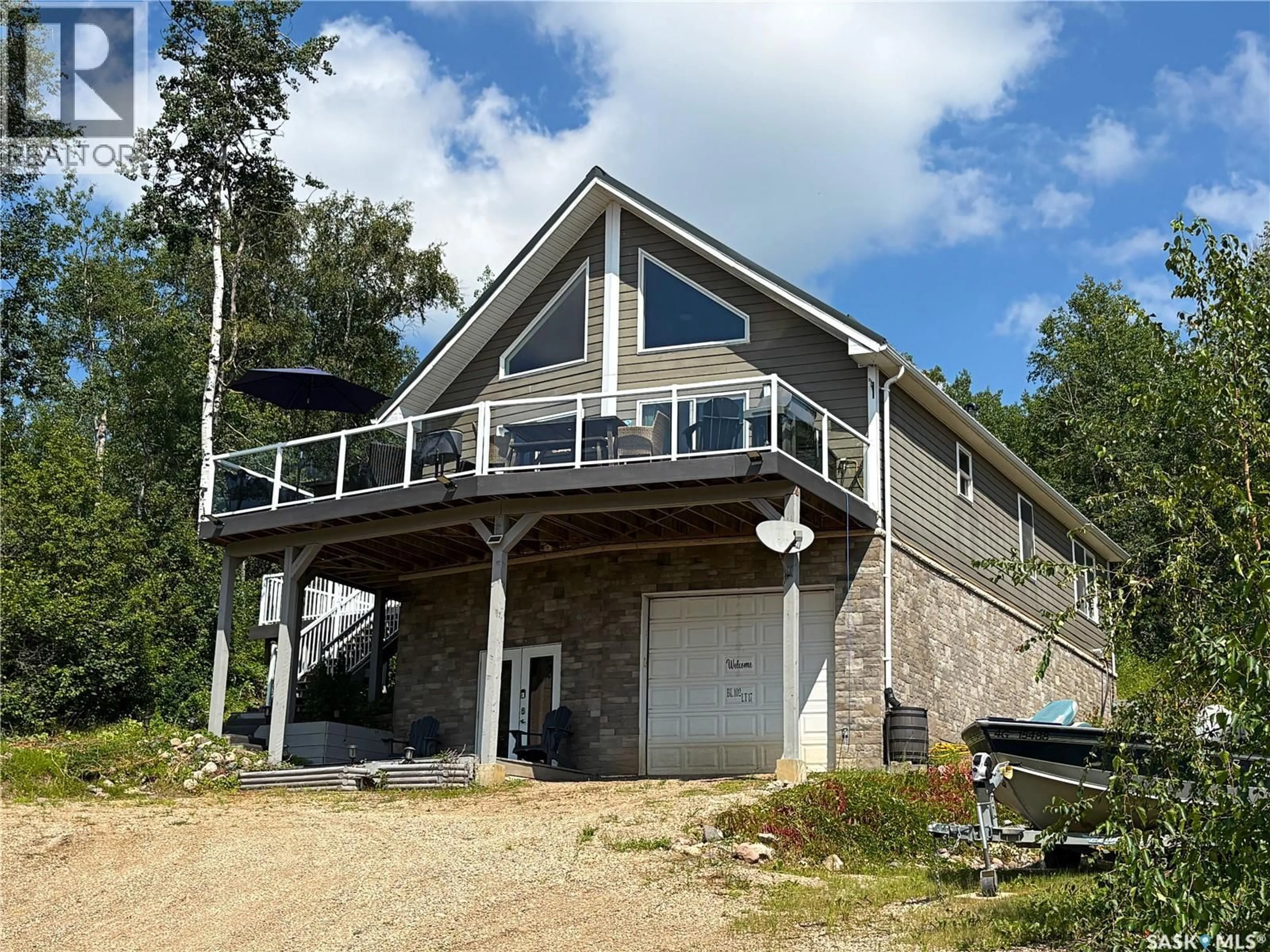 Home with vinyl exterior material, water/lake/river/ocean view for 17 TRANQUILITY DRIVE, Cowan Lake Saskatchewan S0J0E0