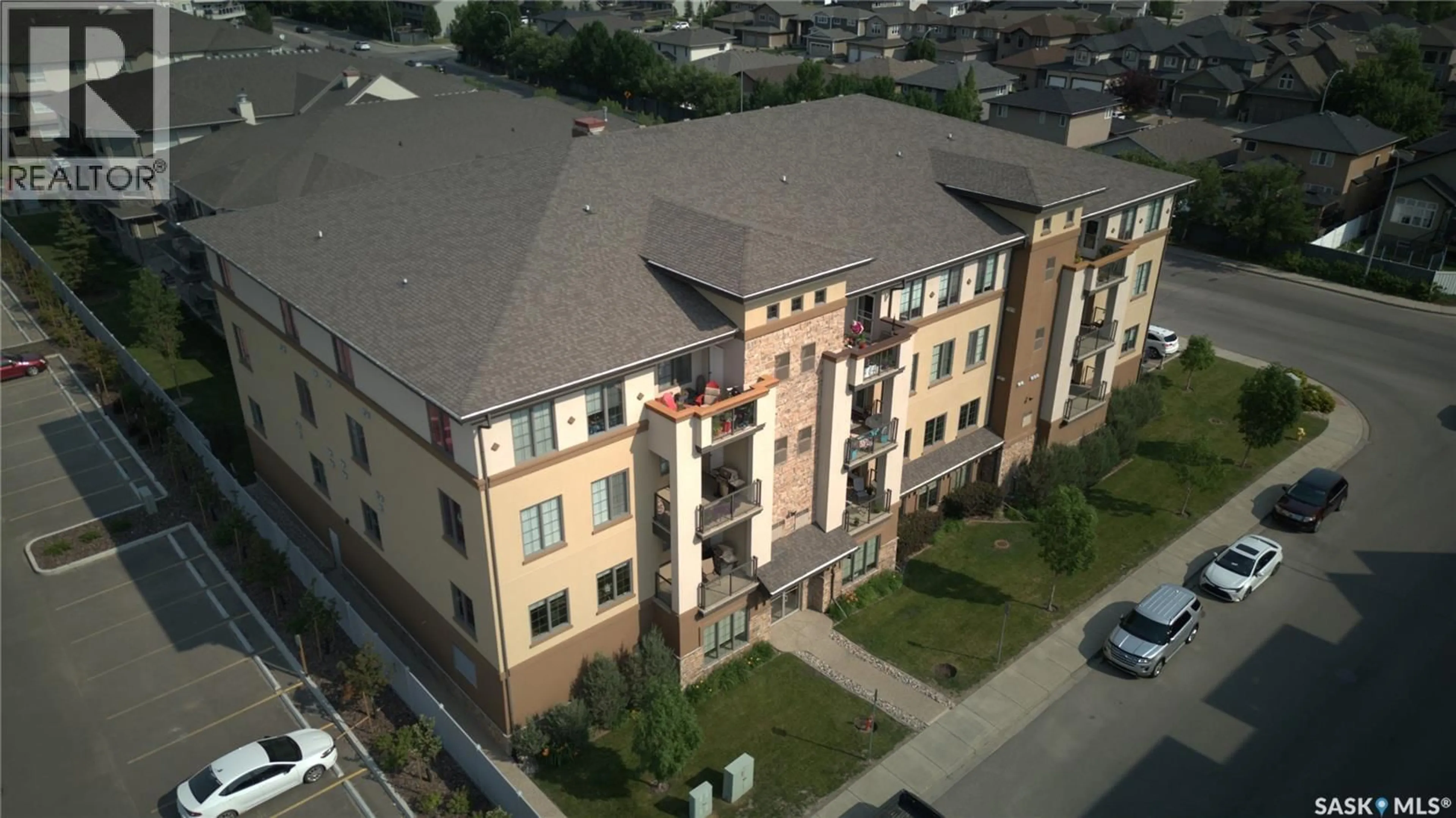 A pic from outside/outdoor area/front of a property/back of a property/a pic from drone, city buildings view from balcony for 205 - 3702 HAUGHTON ROAD, Regina Saskatchewan S4V3K1