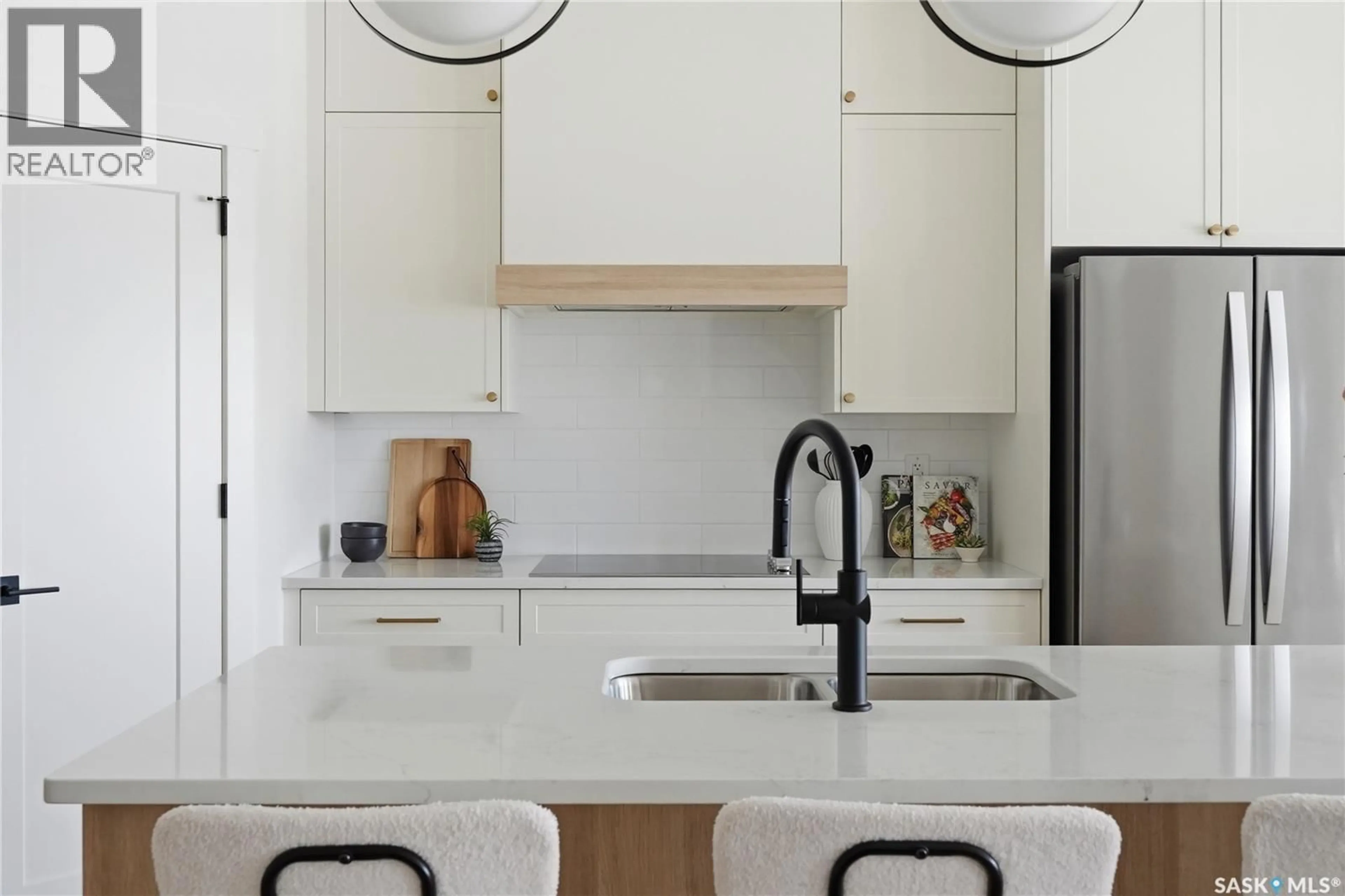 Contemporary kitchen, unknown for 24 - 720 BRIGHTON BOULEVARD, Saskatoon Saskatchewan S7V1X1