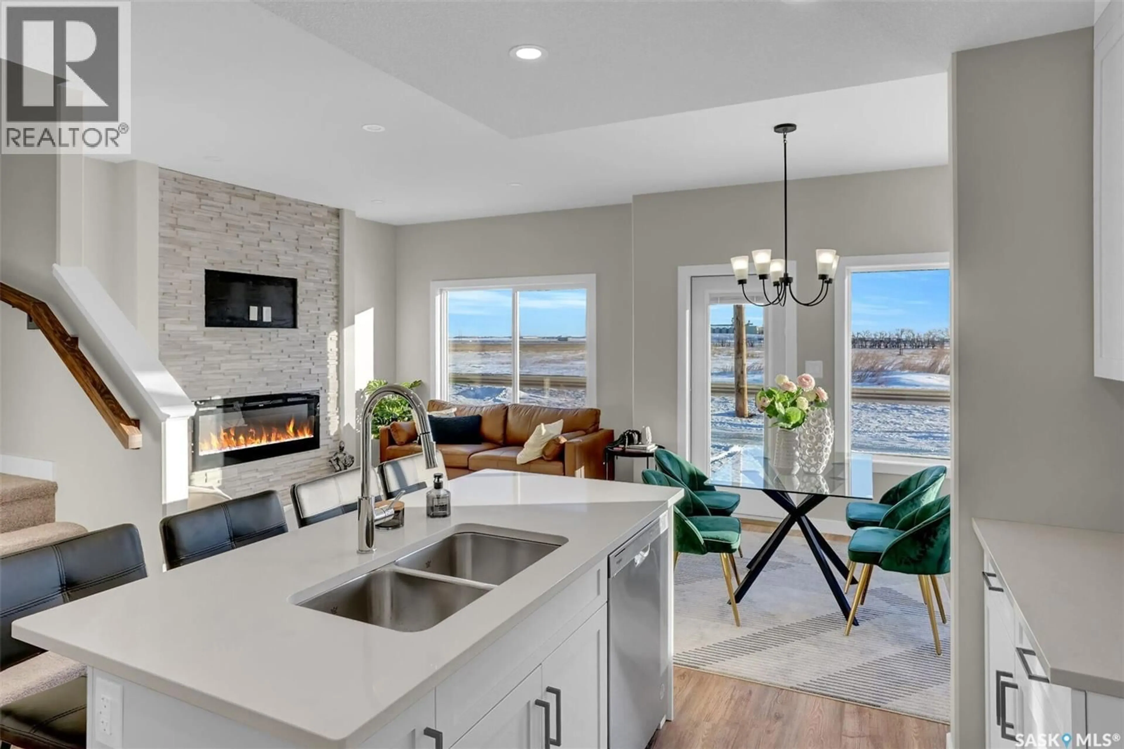 Open concept kitchen, unknown for UNION - 770 NAZARALI, Saskatoon Saskatchewan S7V1X4