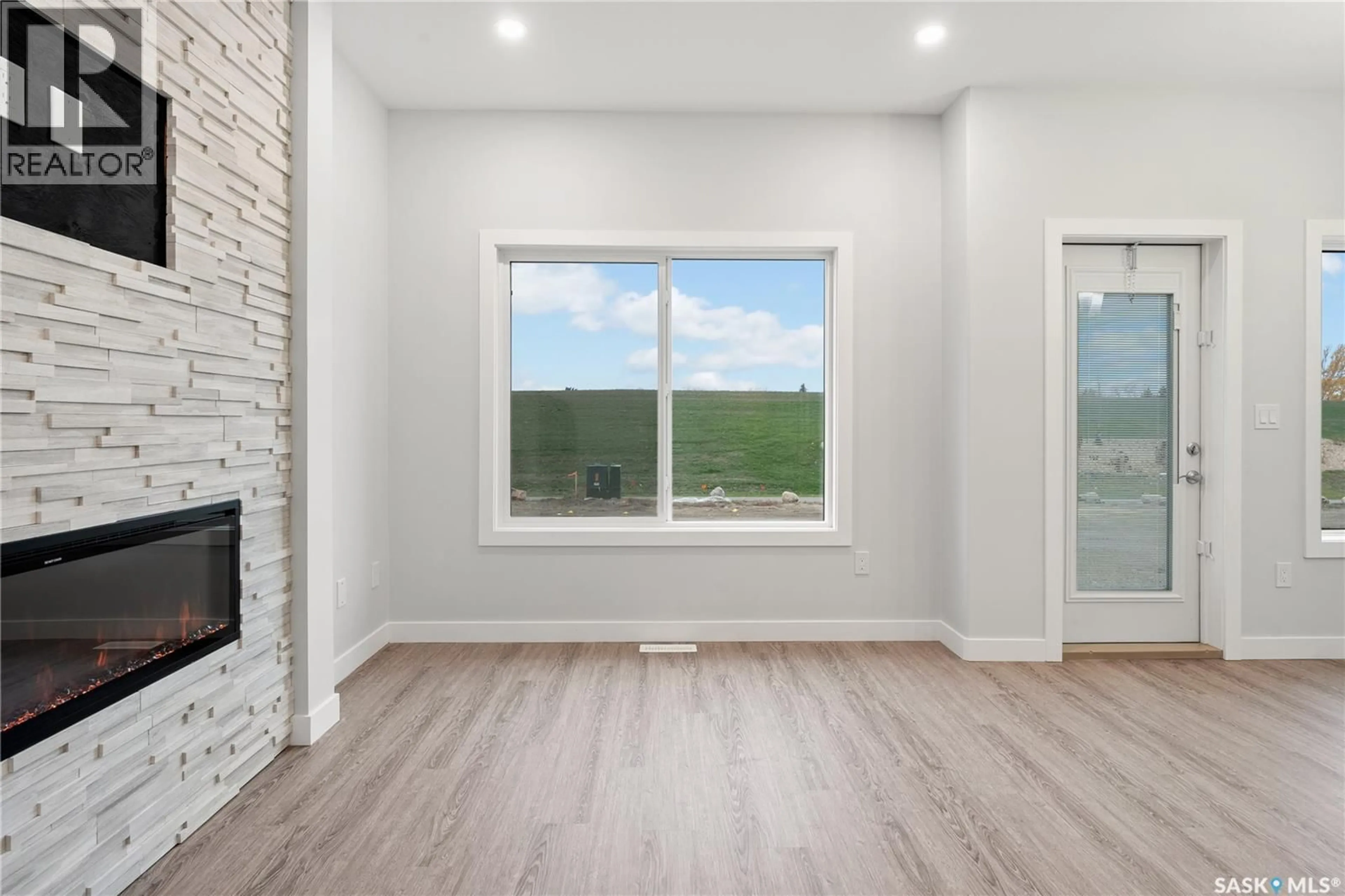 A pic of a room for 2973 GREEN TURTLE ROAD, Regina Saskatchewan S4V4G4