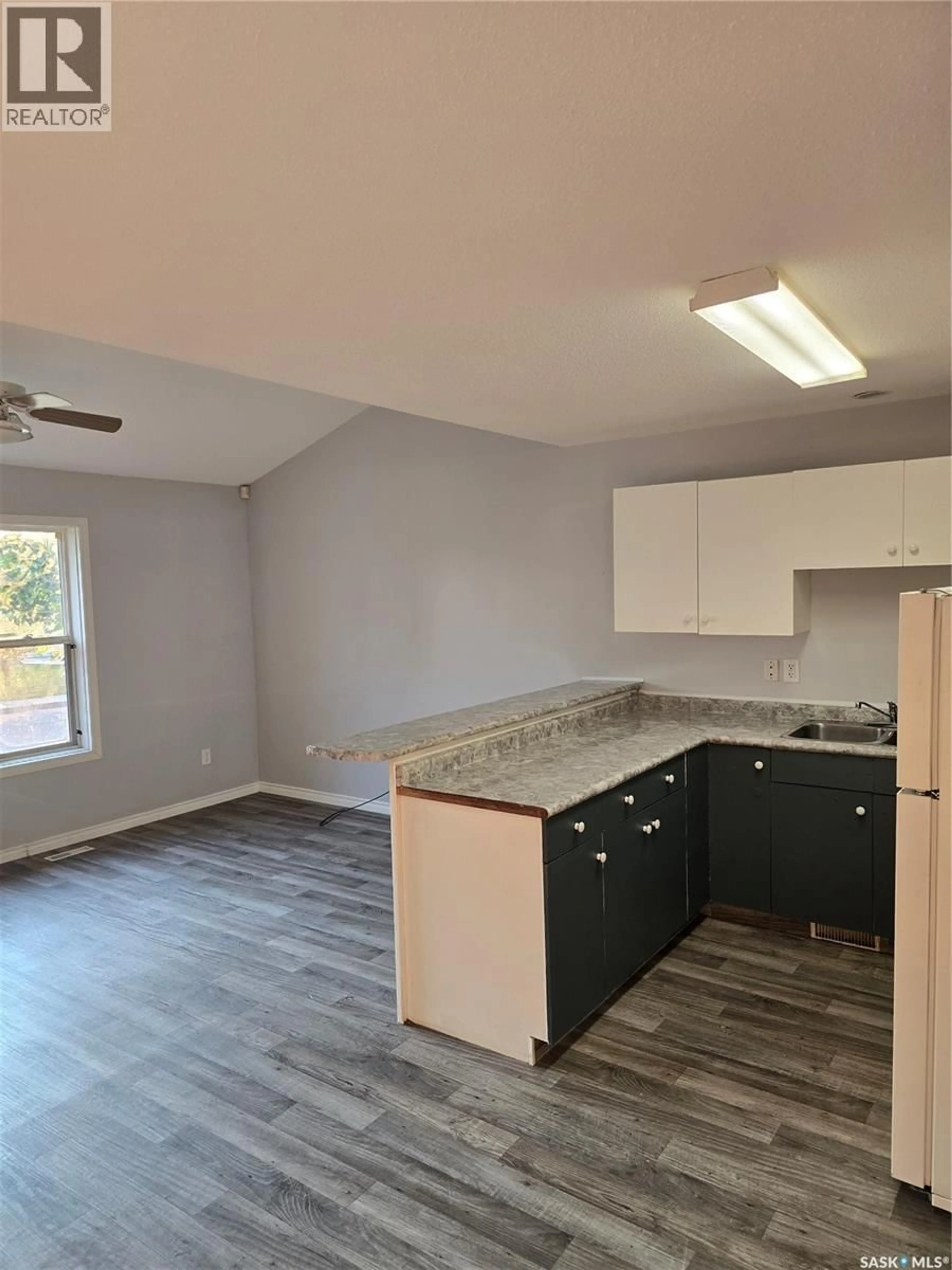 Unknown for 1125 MCTAVISH STREET, Regina Saskatchewan S4T3V6
