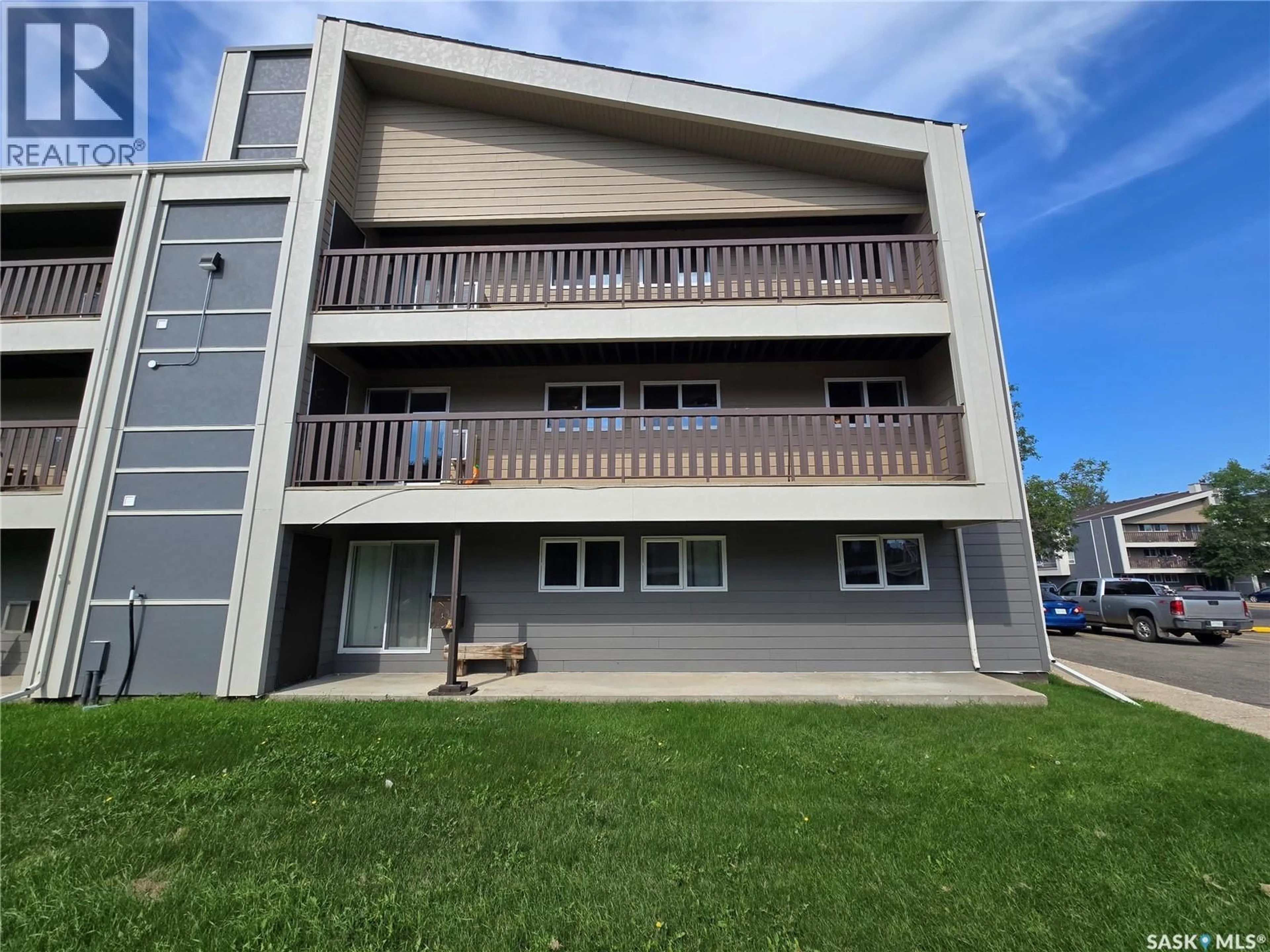 Unknown for E - 1320 425 115TH STREET, Saskatoon Saskatchewan S7N2E5