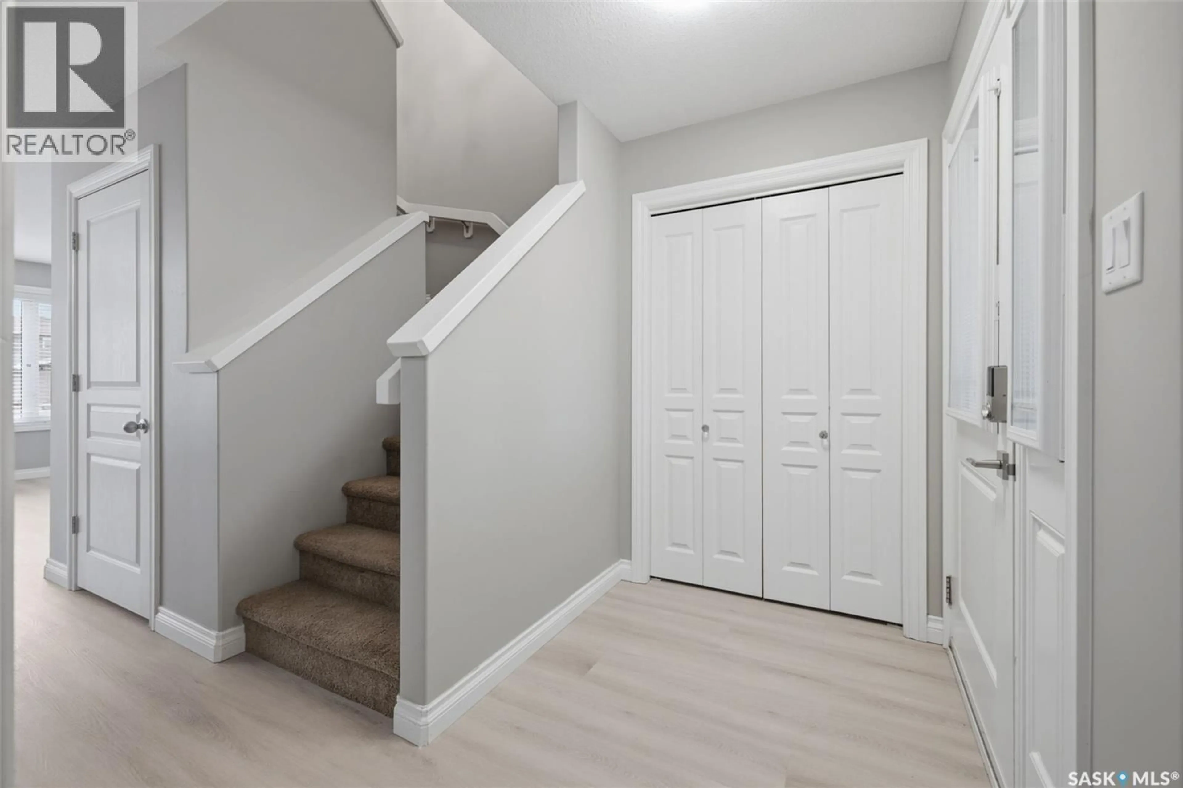 Indoor entryway for 4845 LIBERTY STREET, Regina Saskatchewan S4W0K1