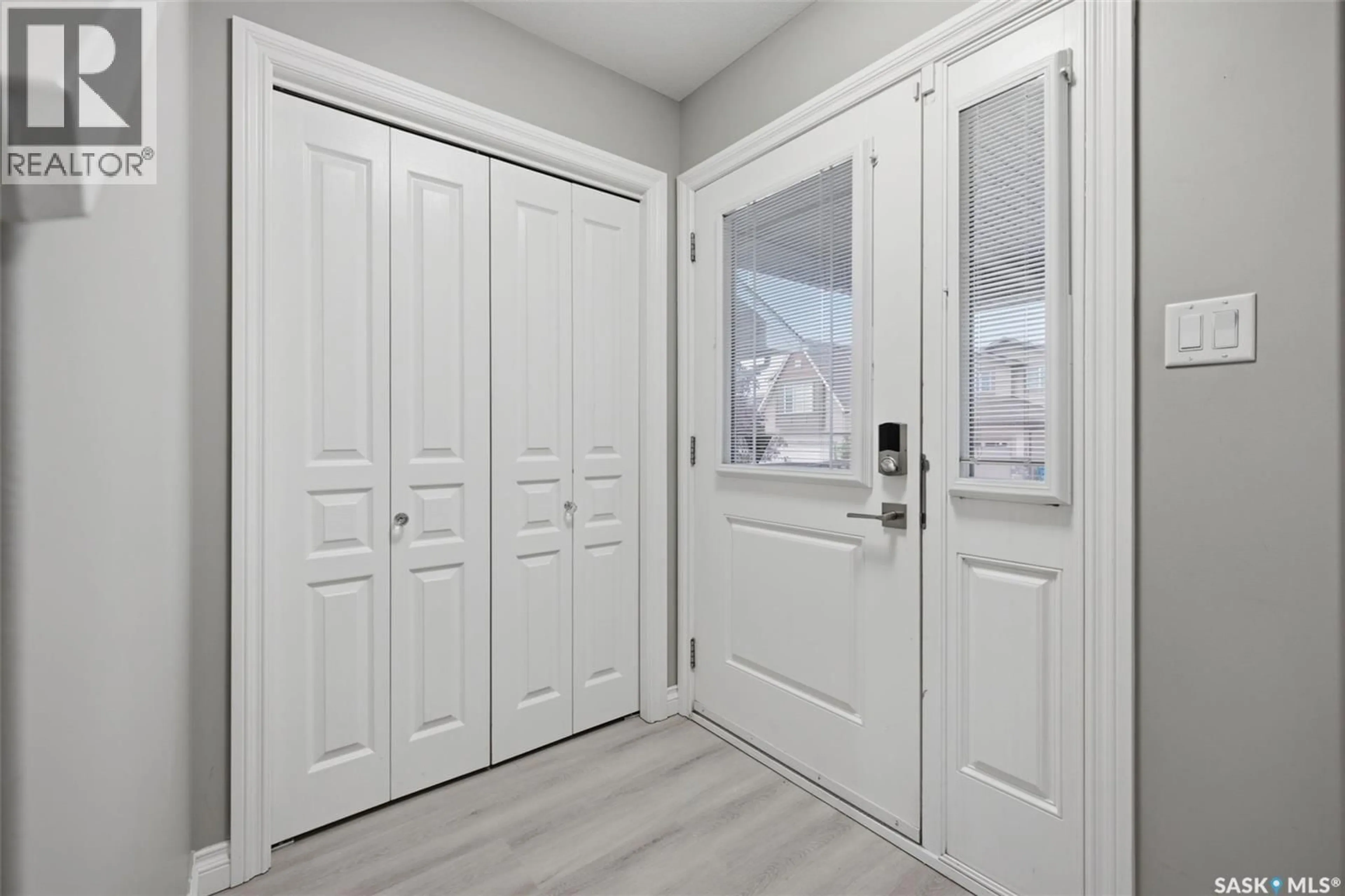 Indoor entryway for 4845 LIBERTY STREET, Regina Saskatchewan S4W0K1