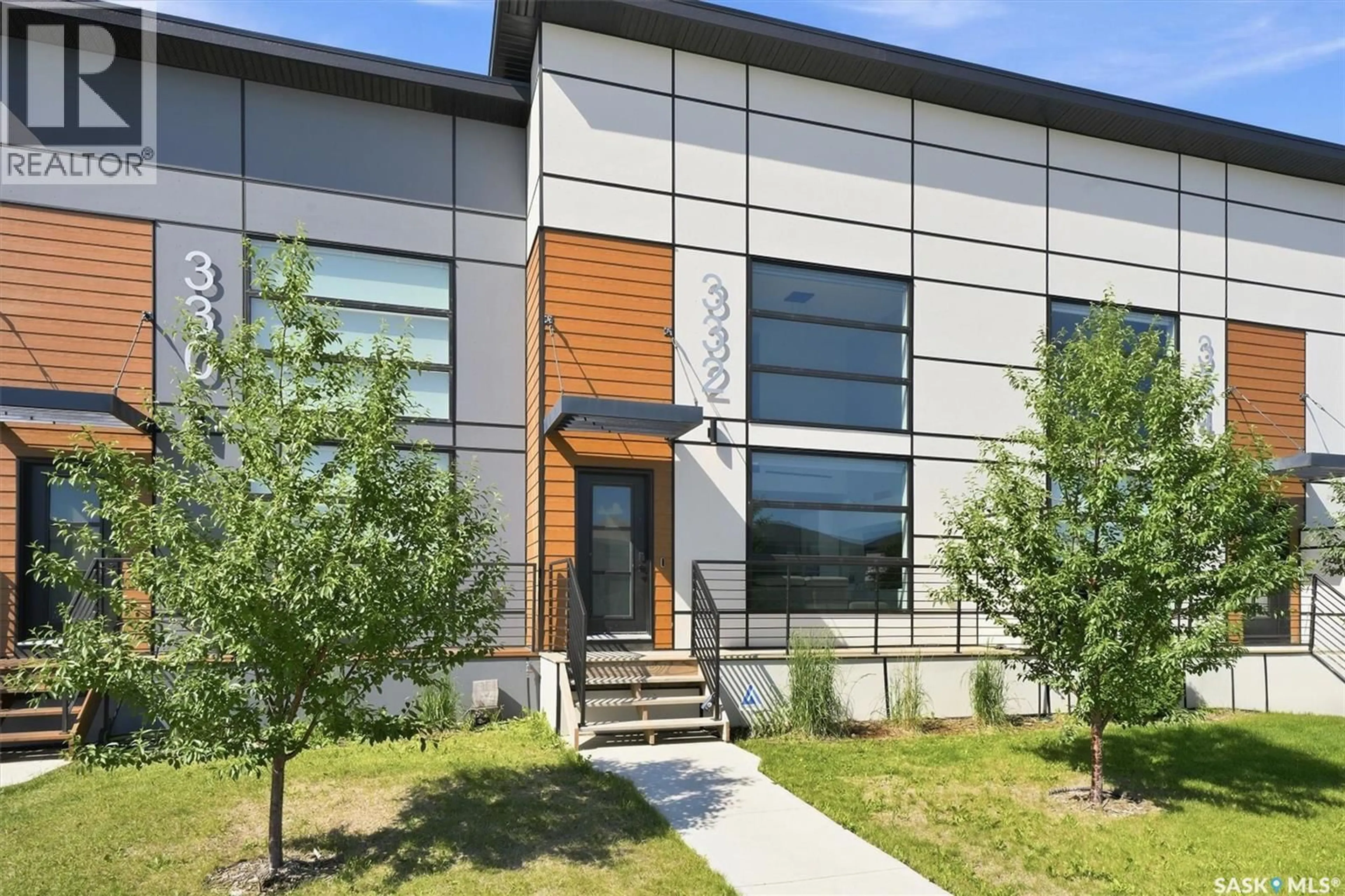 Home with brick exterior material, building for 332 MCFAULL CRESCENT, Saskatoon Saskatchewan S7V0S5