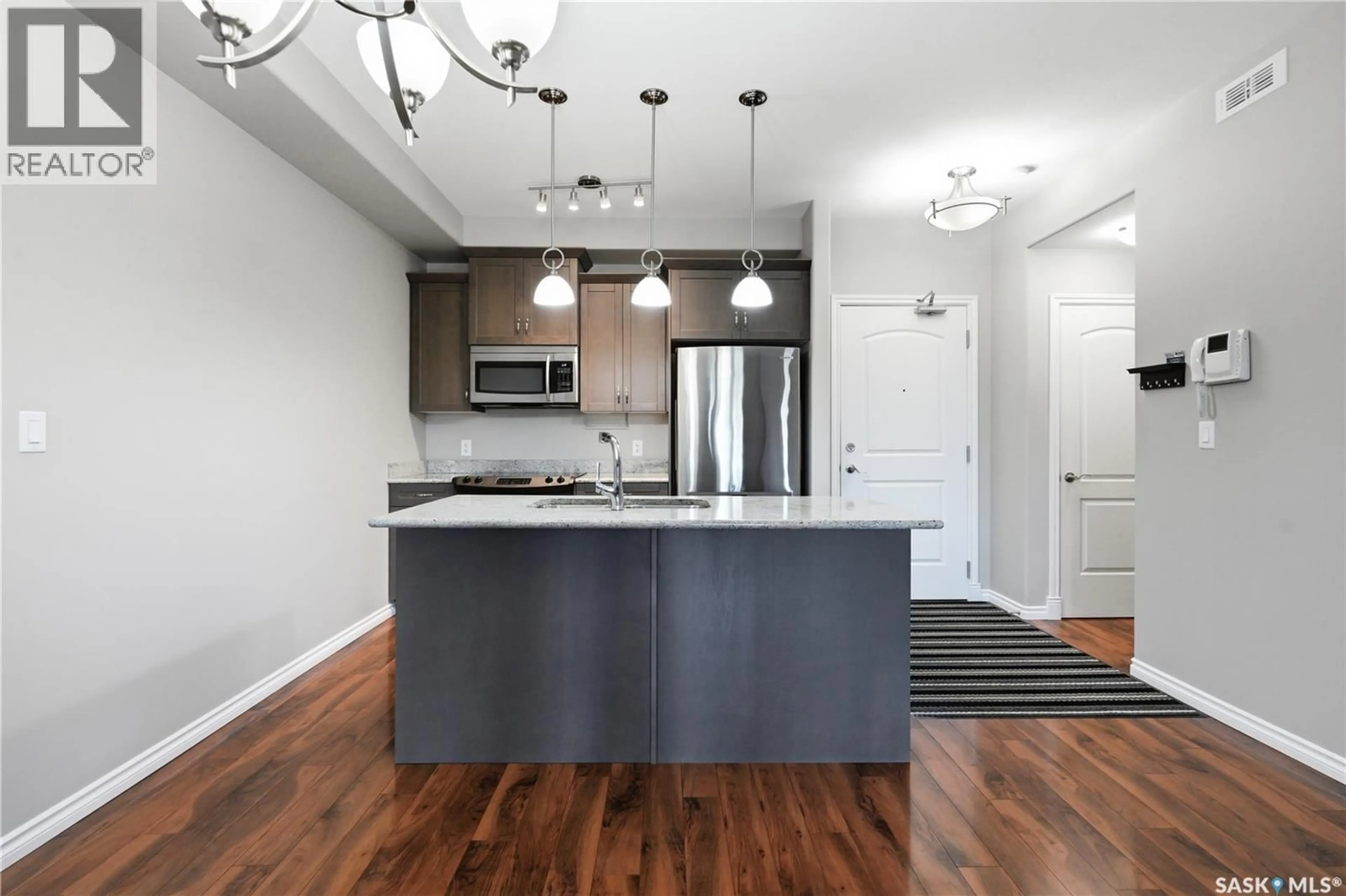 Open concept kitchen, unknown for 231 - 2710 MAIN STREET, Saskatoon Saskatchewan S7H0M3
