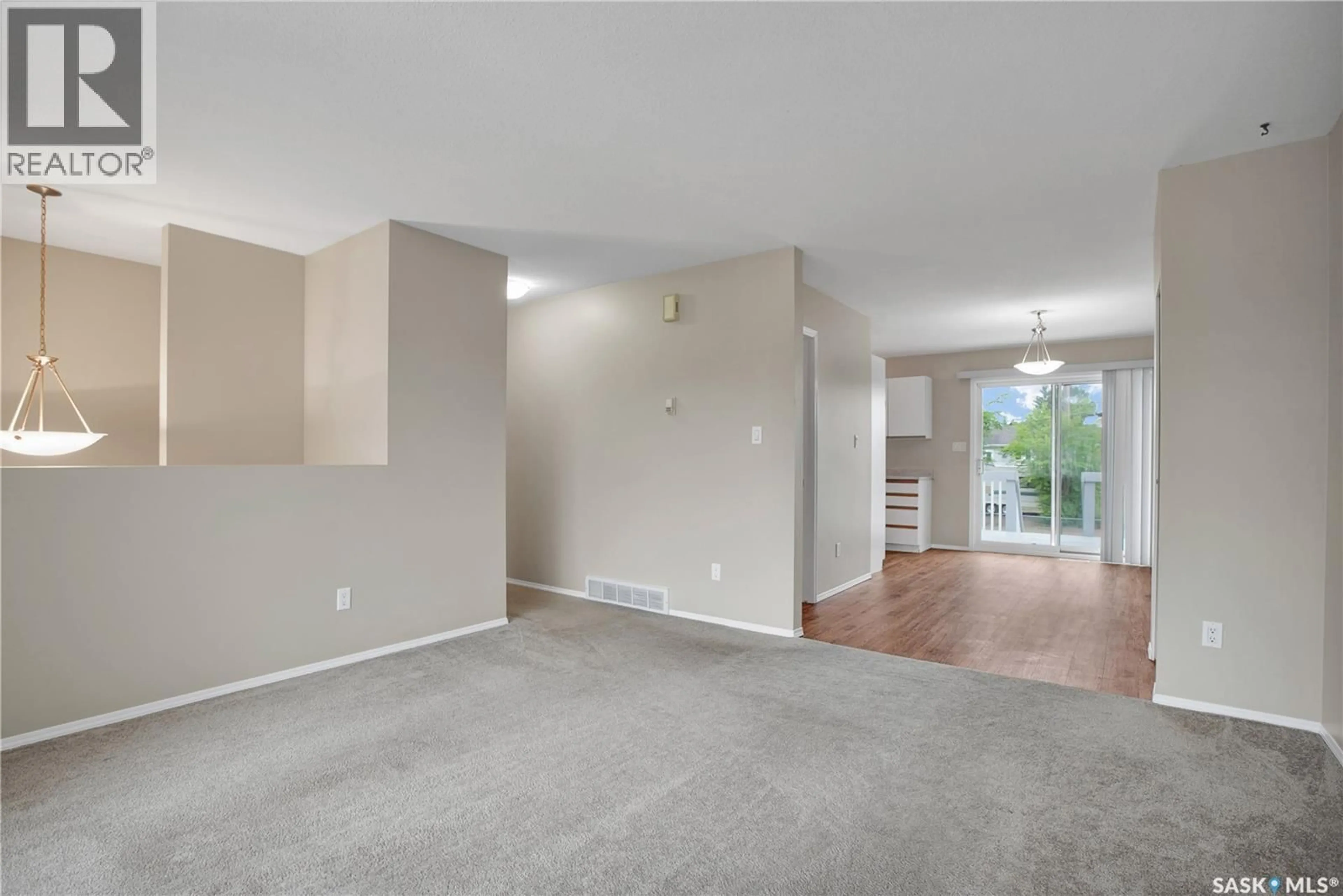 A pic of a room for 211 HEDLEY STREET, Saskatoon Saskatchewan S7N1Z9