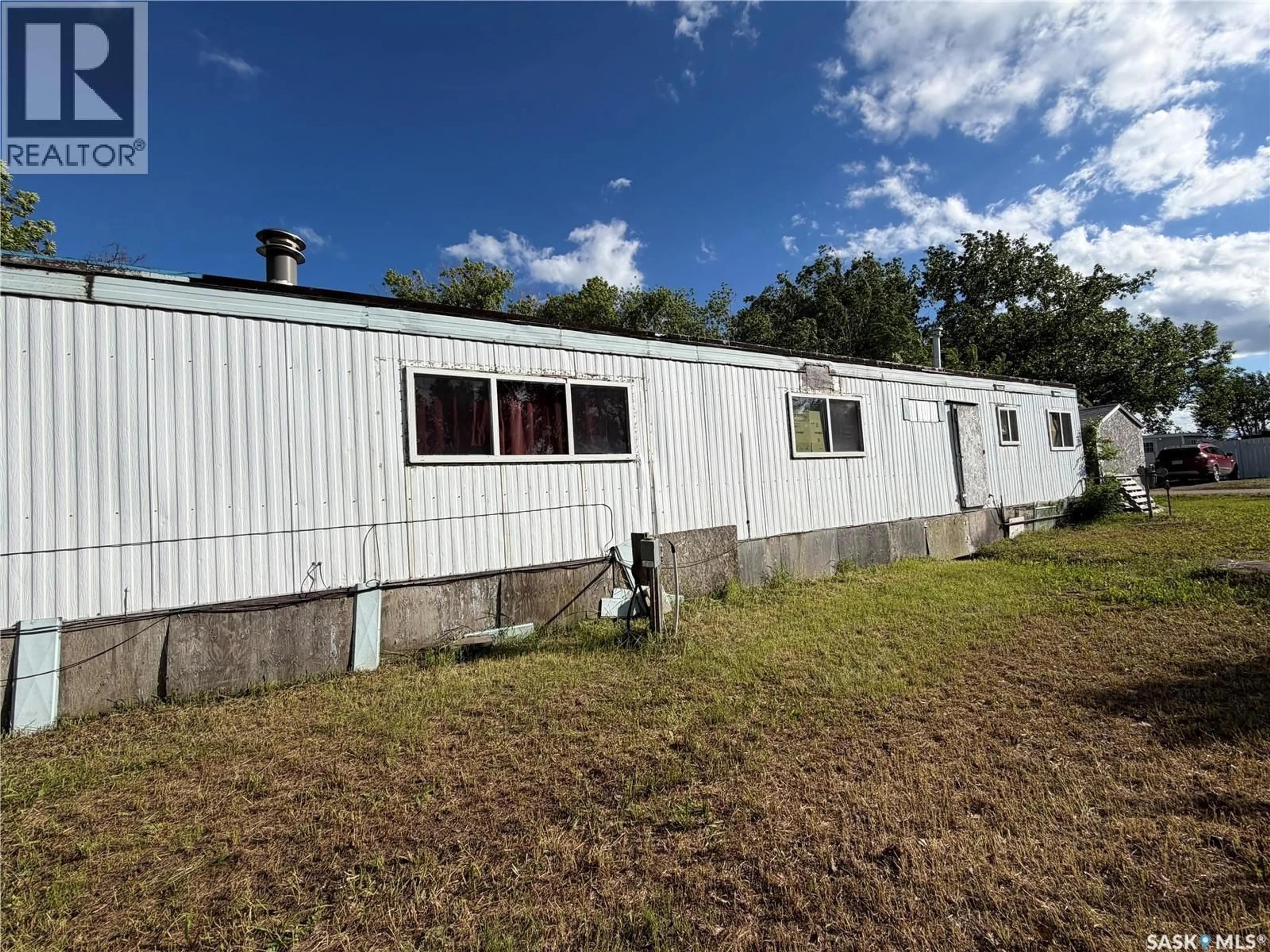 Shed for 2 PRAIRIE SUN COURT, Swift Current Saskatchewan S9H3X6