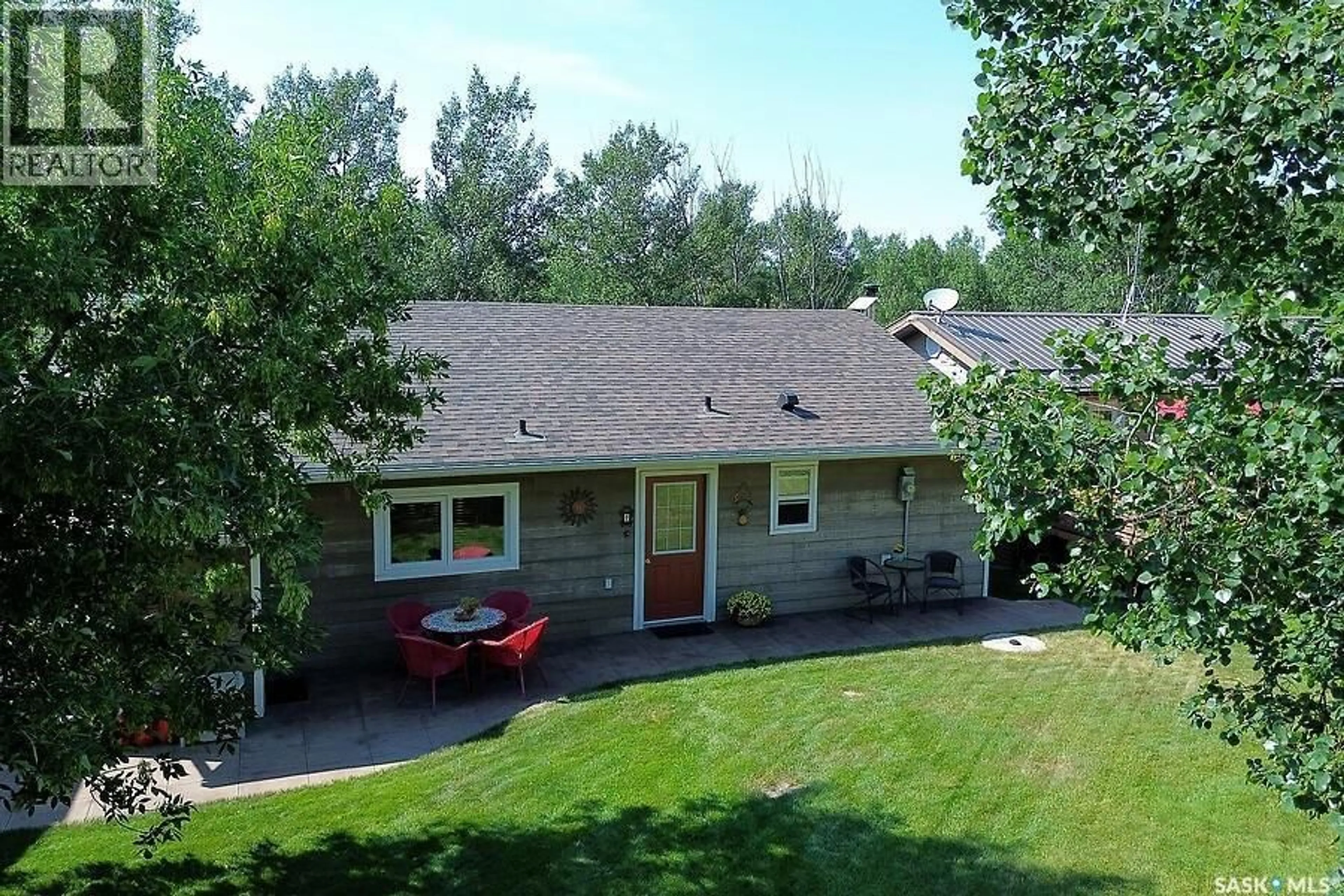 A pic from outside/outdoor area/front of a property/back of a property/a pic from drone, unknown for 3316 POINT DRIVE, Wakaw Lake Saskatchewan S0K4P0