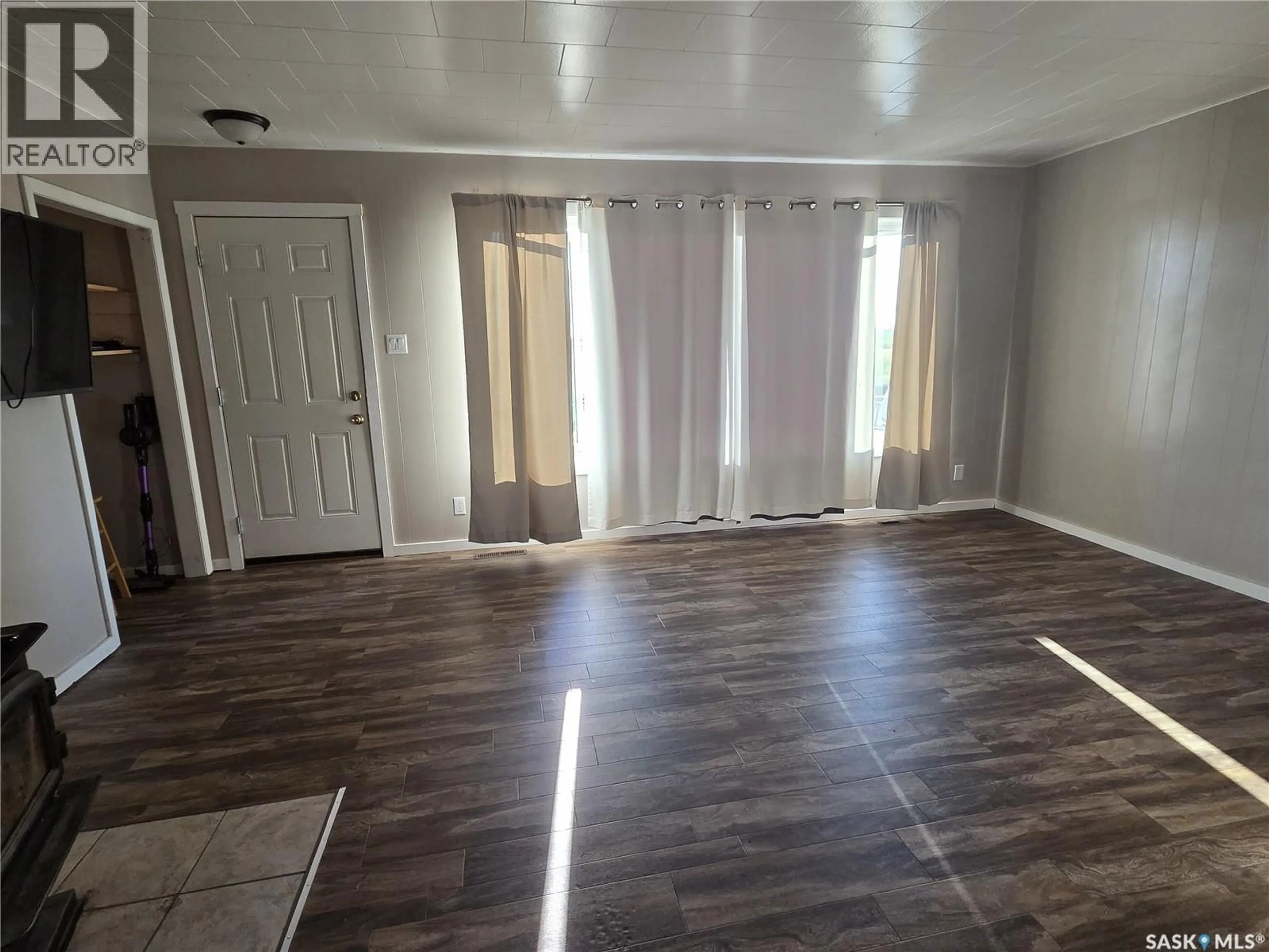 A pic of a room for 220 4TH STREET, Wadena Saskatchewan S0A4J0