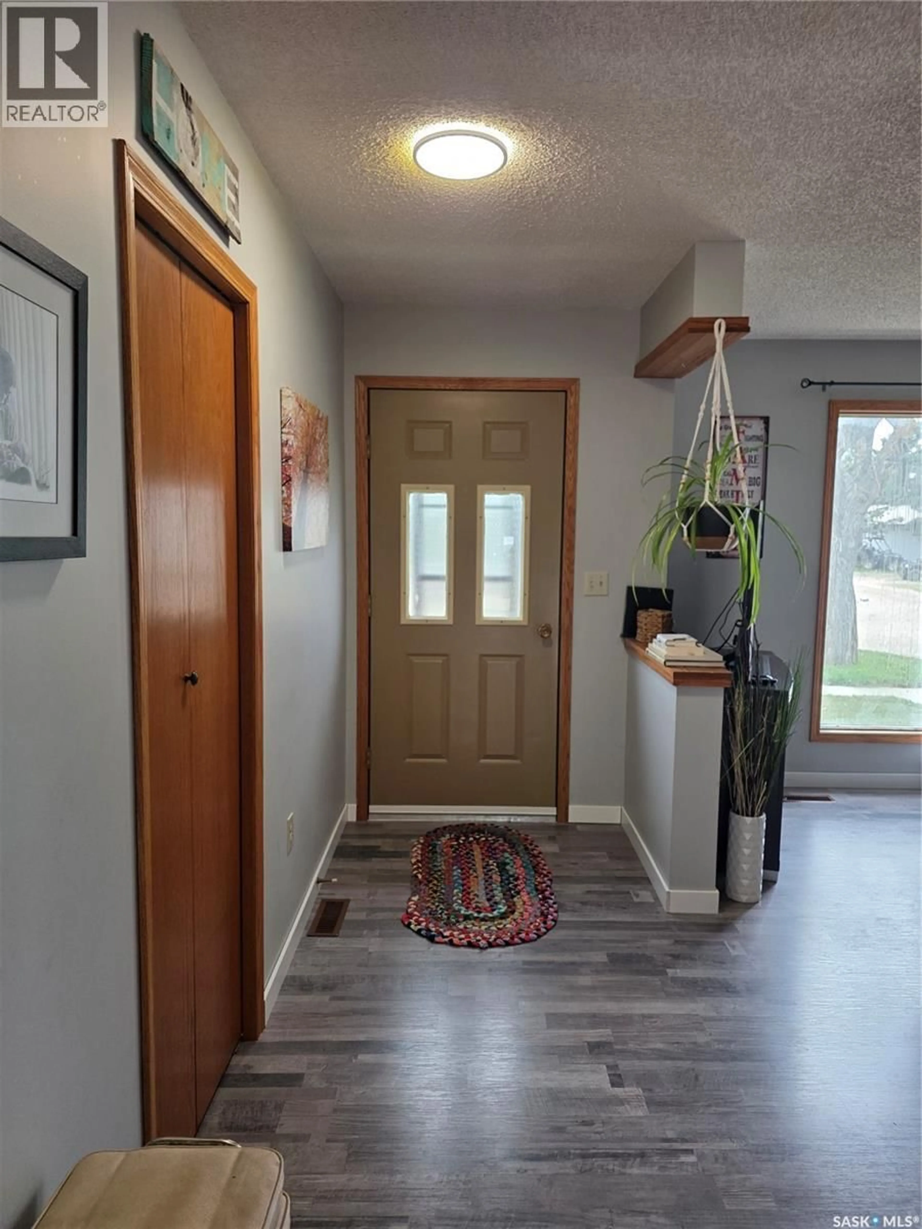 Indoor entryway for 103 BOUNTY STREET, Conquest Saskatchewan S0L0L0