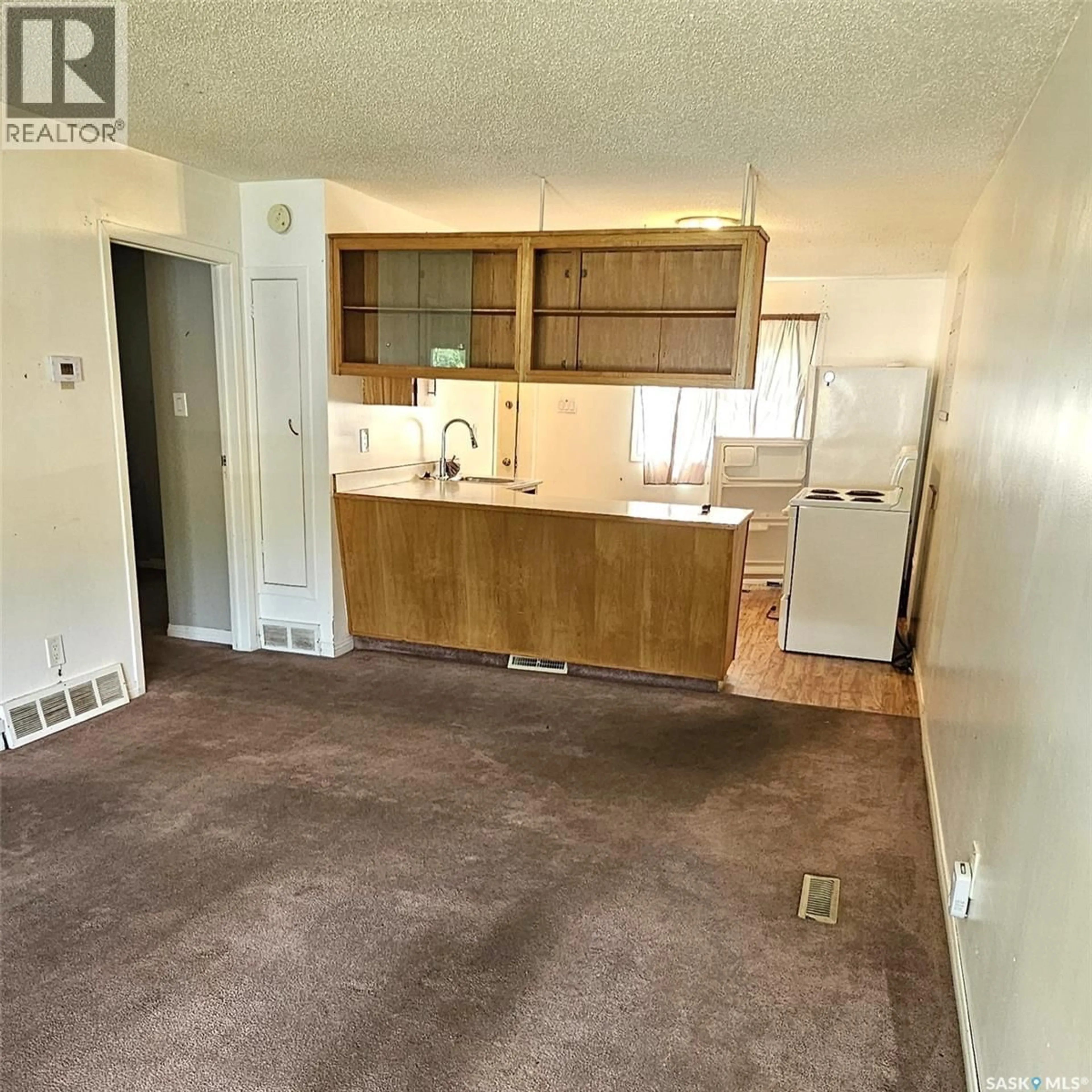 A pic of a room for 2027 MONTREAL STREET, Regina Saskatchewan S4P1L5