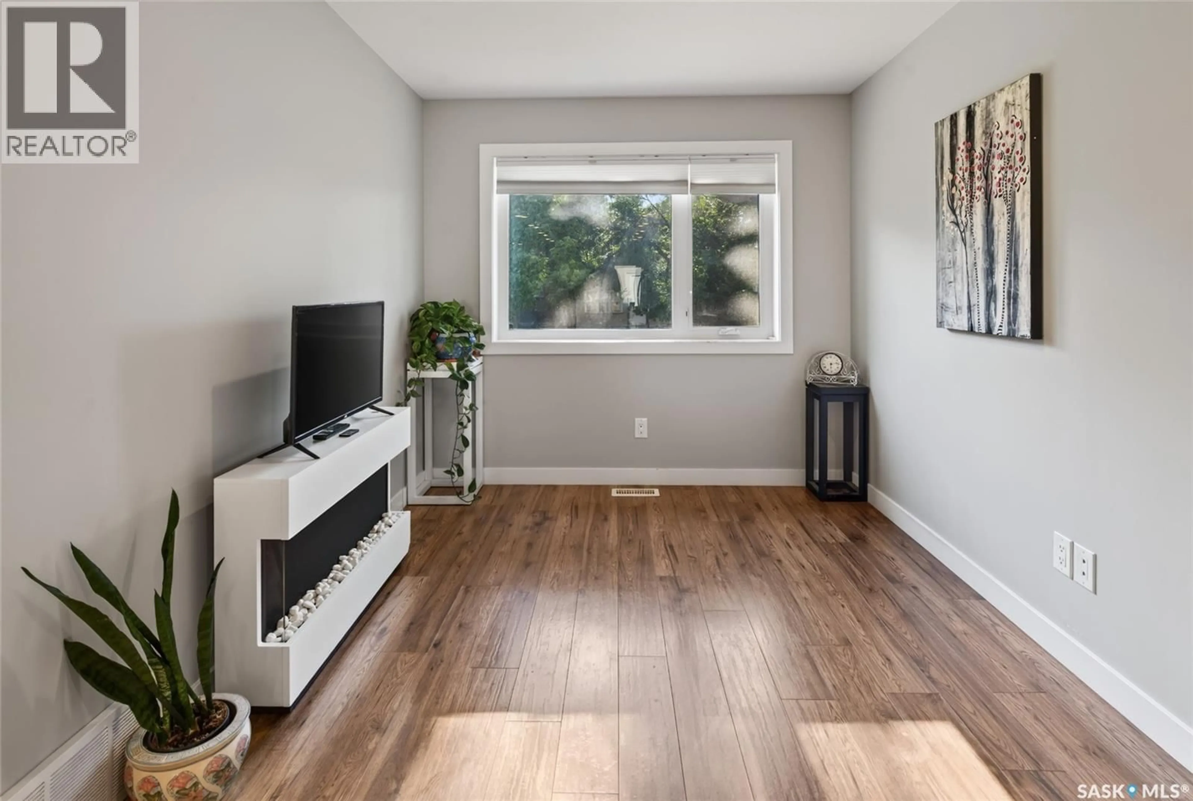 Unknown for 514 K AVENUE, Saskatoon Saskatchewan S7L2M7
